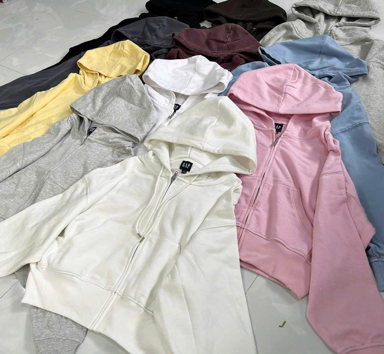 Áo khoác nỉ có nón ( VÀNG )_thumbnail_2