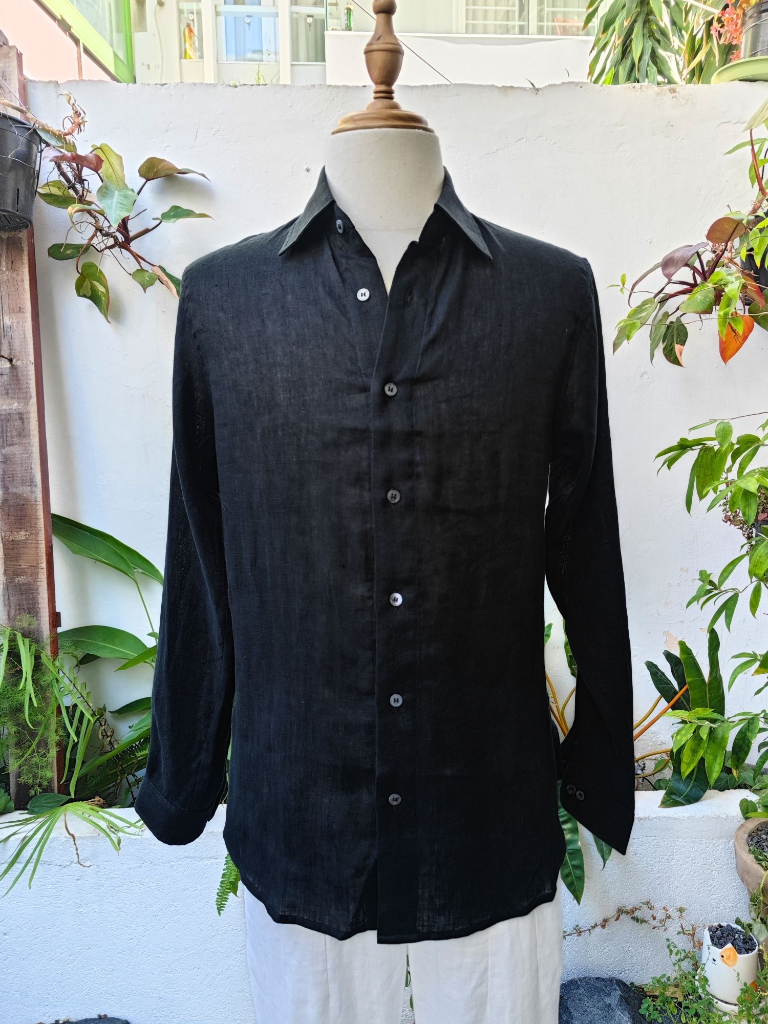 Sơ mi 100% linen tay dài cổ kiểu Ý