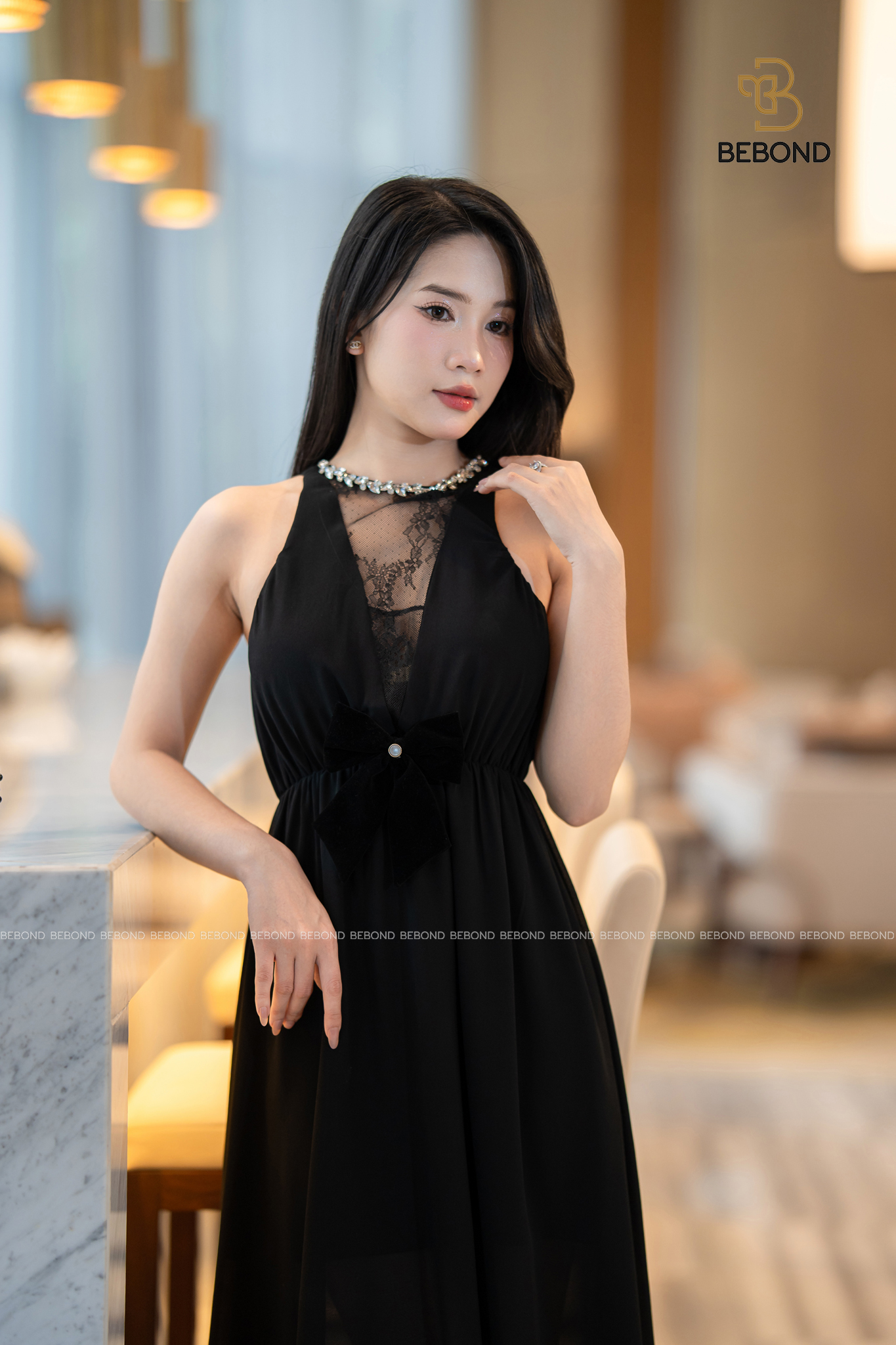 Đầm cổ yếm voan BLACK SWAN màu ĐEN_thumbnail_5