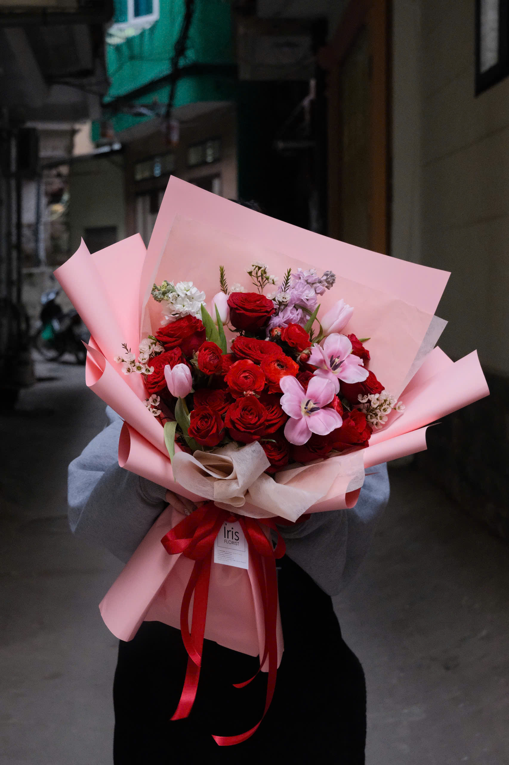 Bó hoa tone Đỏ hồng mix tulip