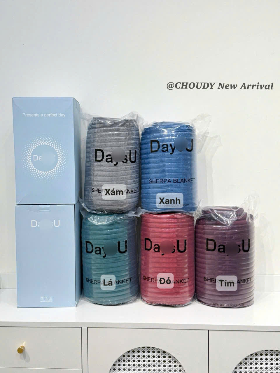 SALE C76 CHĂN 5 MÀU