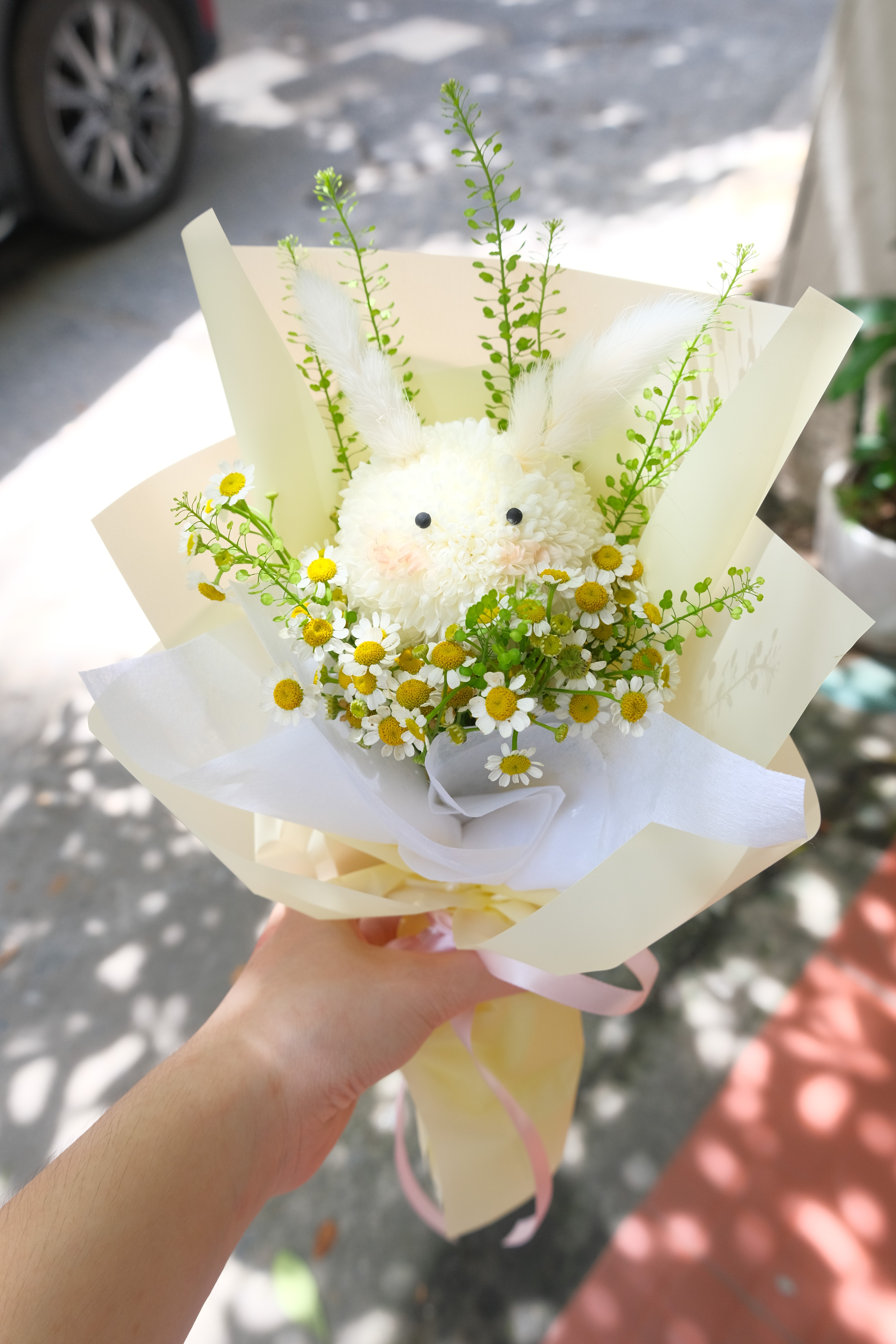 Bó hoa thỏ trắng mix cúc tana mini_thumbnail_3