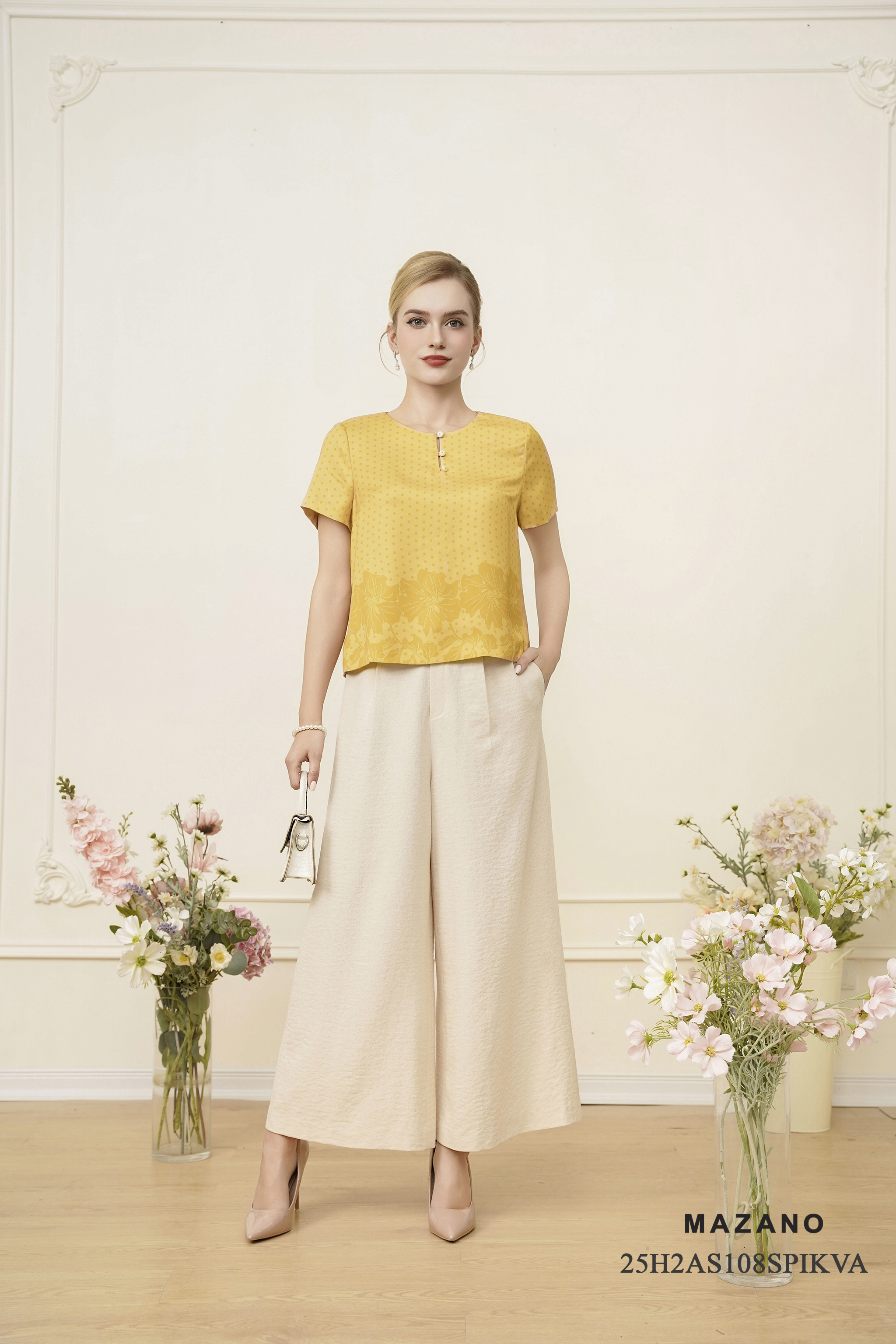 Áo top suông cài khuy Họa tiết hoa cách điệu Cổ tròn Tay ngắn Dài dưới eo_thumbnail_0