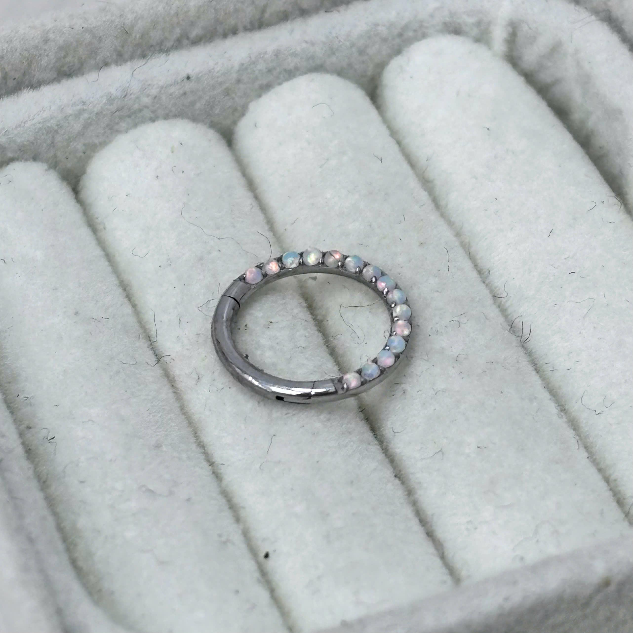 Daith đá opal_thumbnail_1