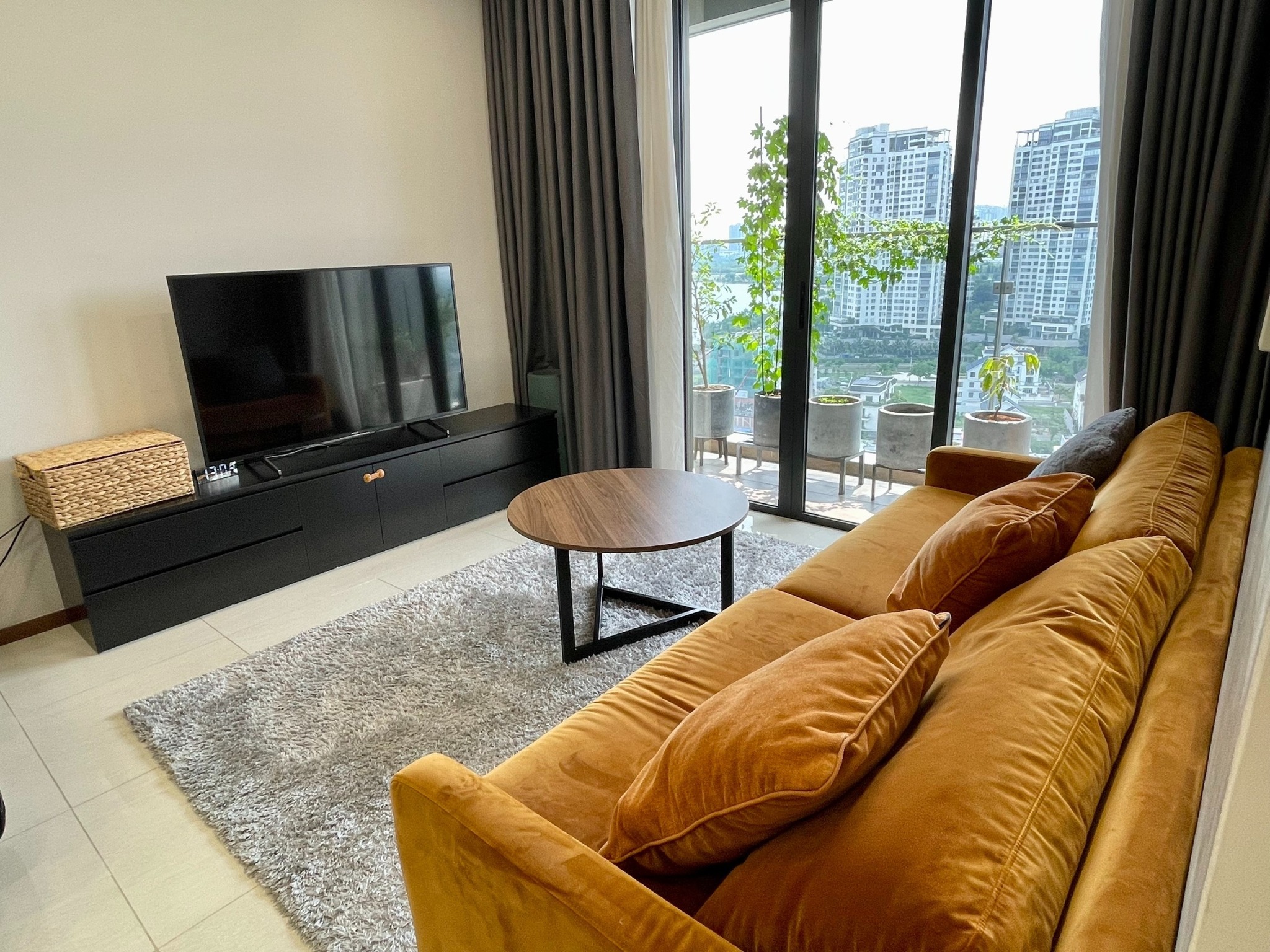 Bán căn hộ 3 phòng ngủ One Verandah - View sông SG, tầng cao, ban công Tây Bắc - Ngắm pháo hoa_thumbnail_7