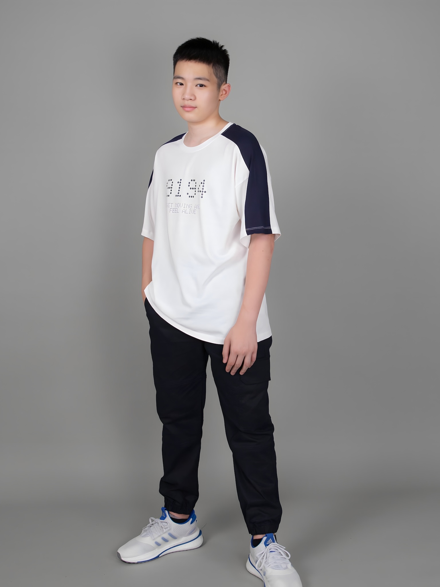 Áo phông dáng rộng trắng tay phối navy in số 9194_thumbnail_2