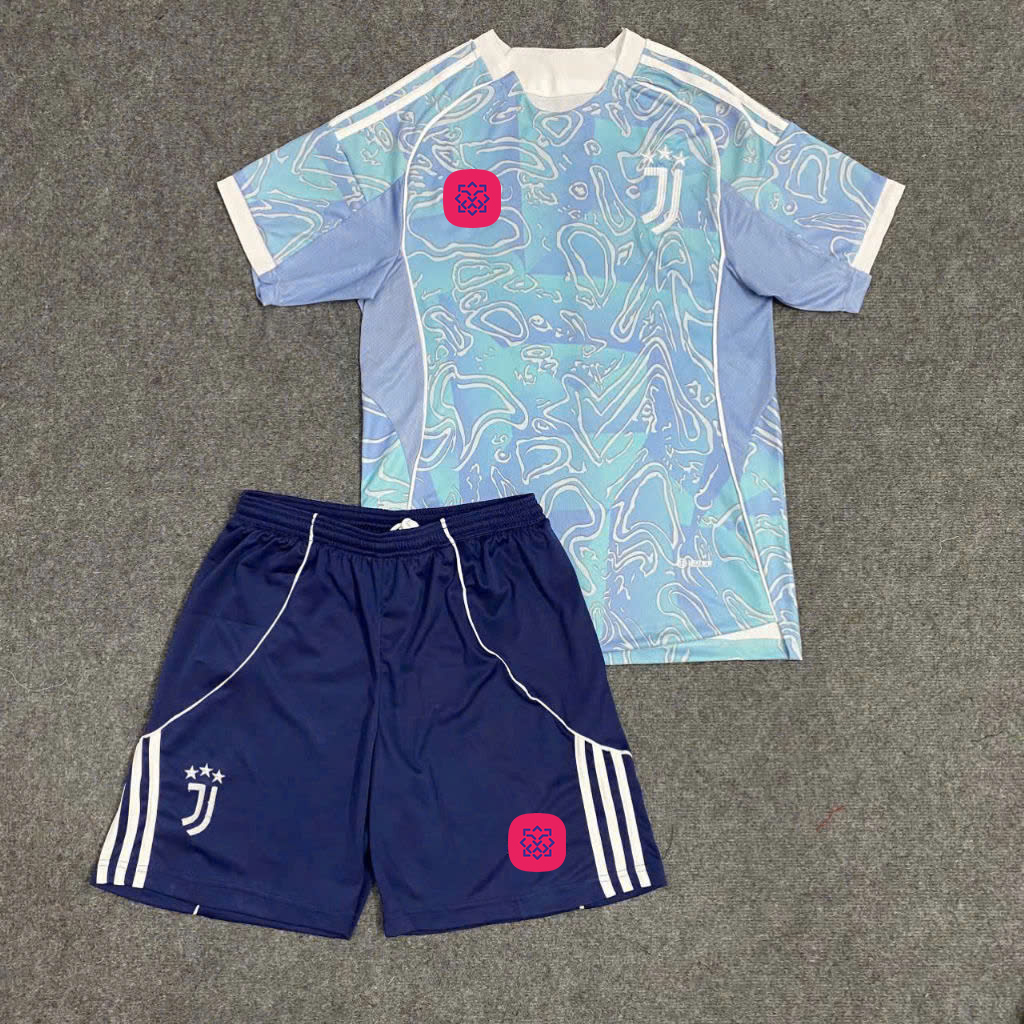 Bộ bóng đá Juventus xanh trắng (chỉ nhận đặt từ 6 bộ)