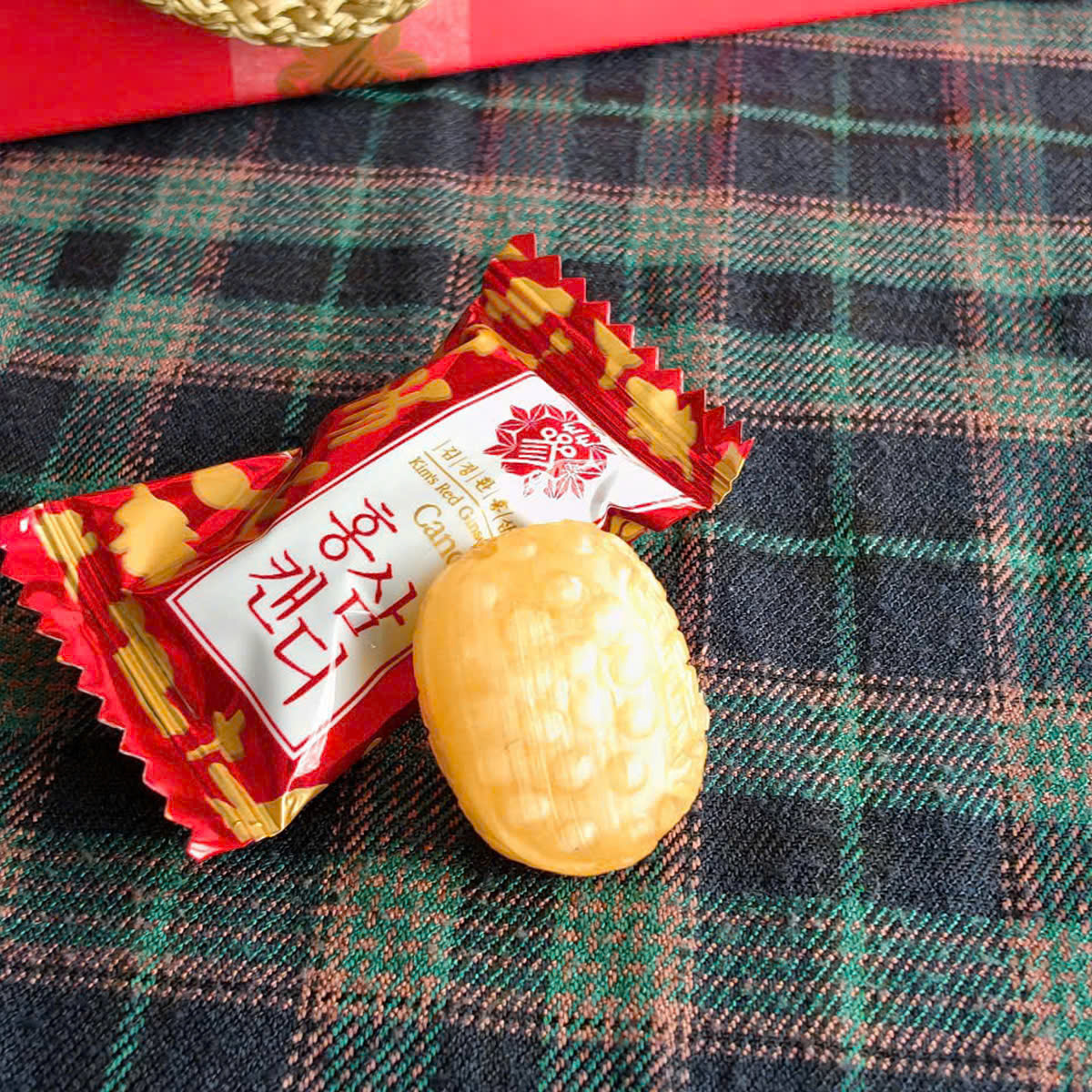 Kẹo Hồng Sâm 6 năm Tuổi 200gr Kim’s Red Ginseng Candy_thumbnail_6