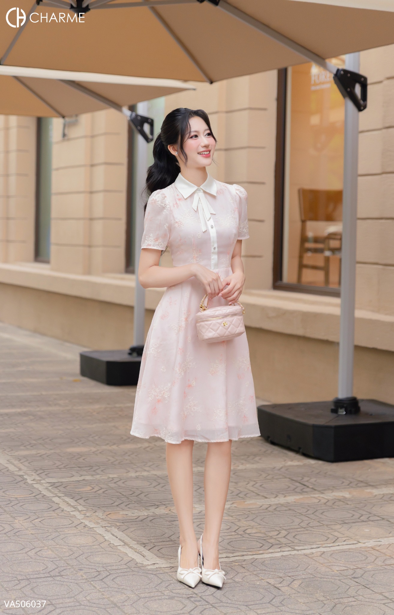 Váy đũi thêu cổ đức_thumbnail_1