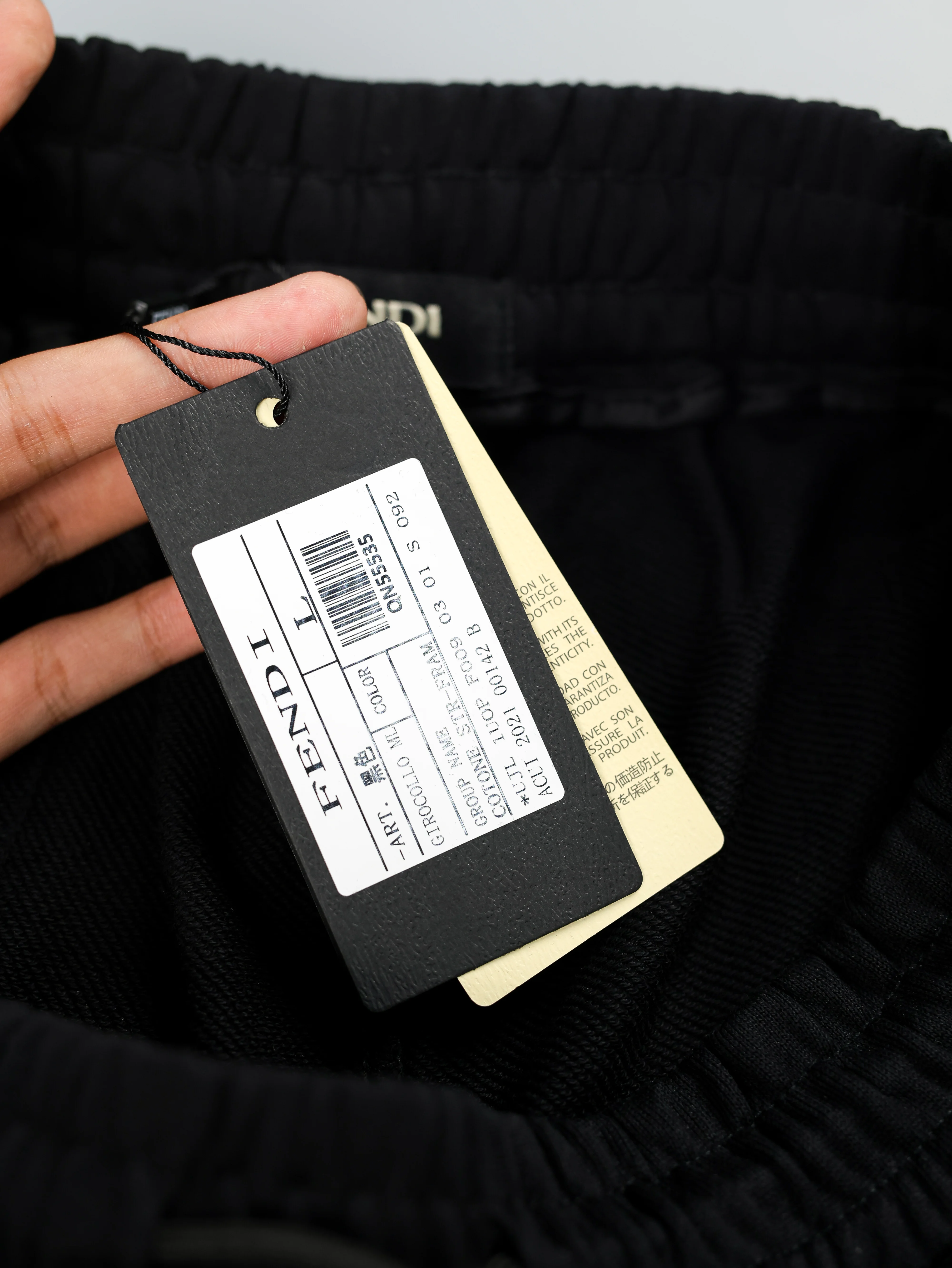 SHORT FENDI PHỐI MONO_thumbnail_1