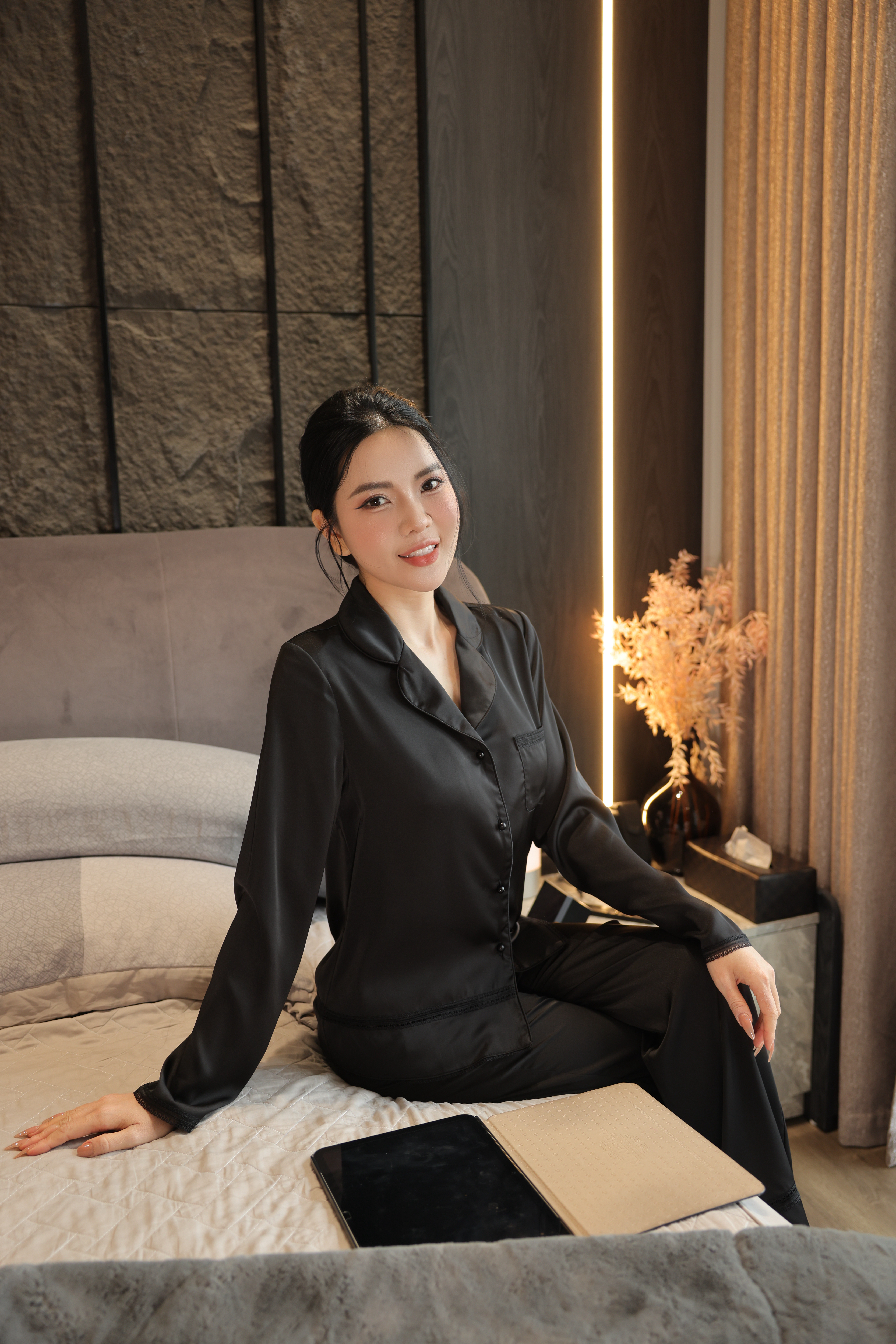 Bộ Lụa Áo Dài Tay, Quần Dài BN649_thumbnail_10