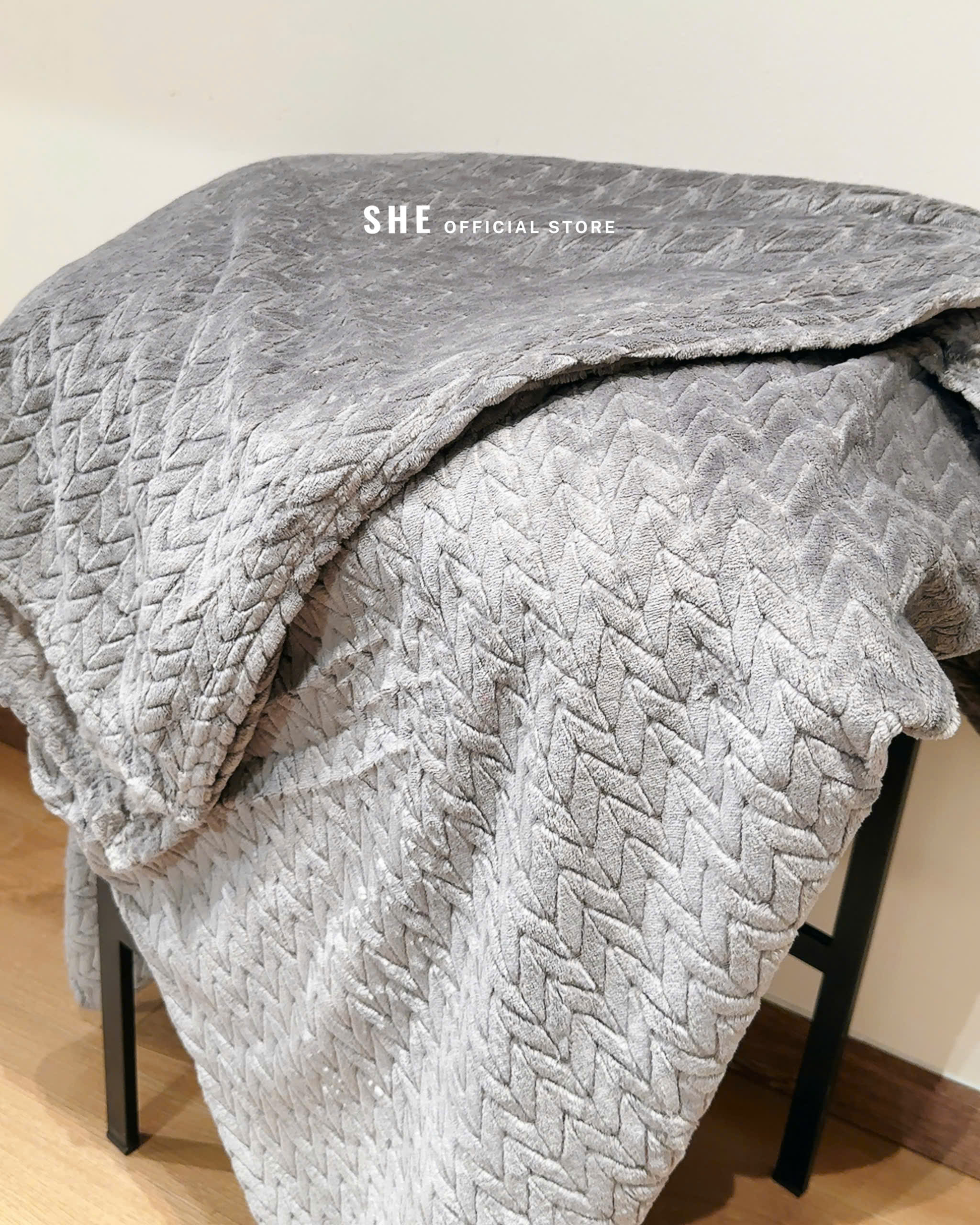 G115 CHĂN MEMBER'S MARK XÁM_thumbnail_2