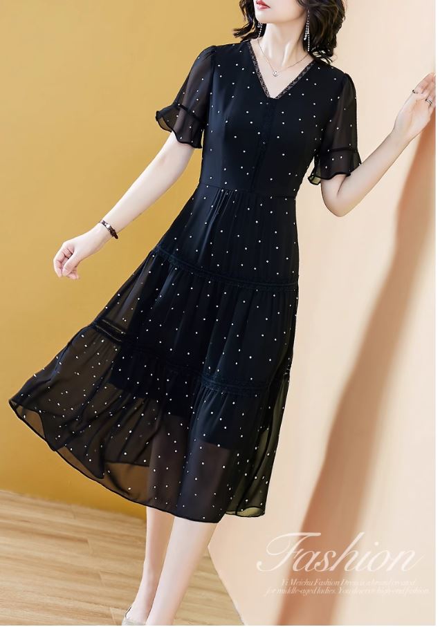 14378-Đầm xòe bi nhỏ phối viền tầng _thumbnail_0