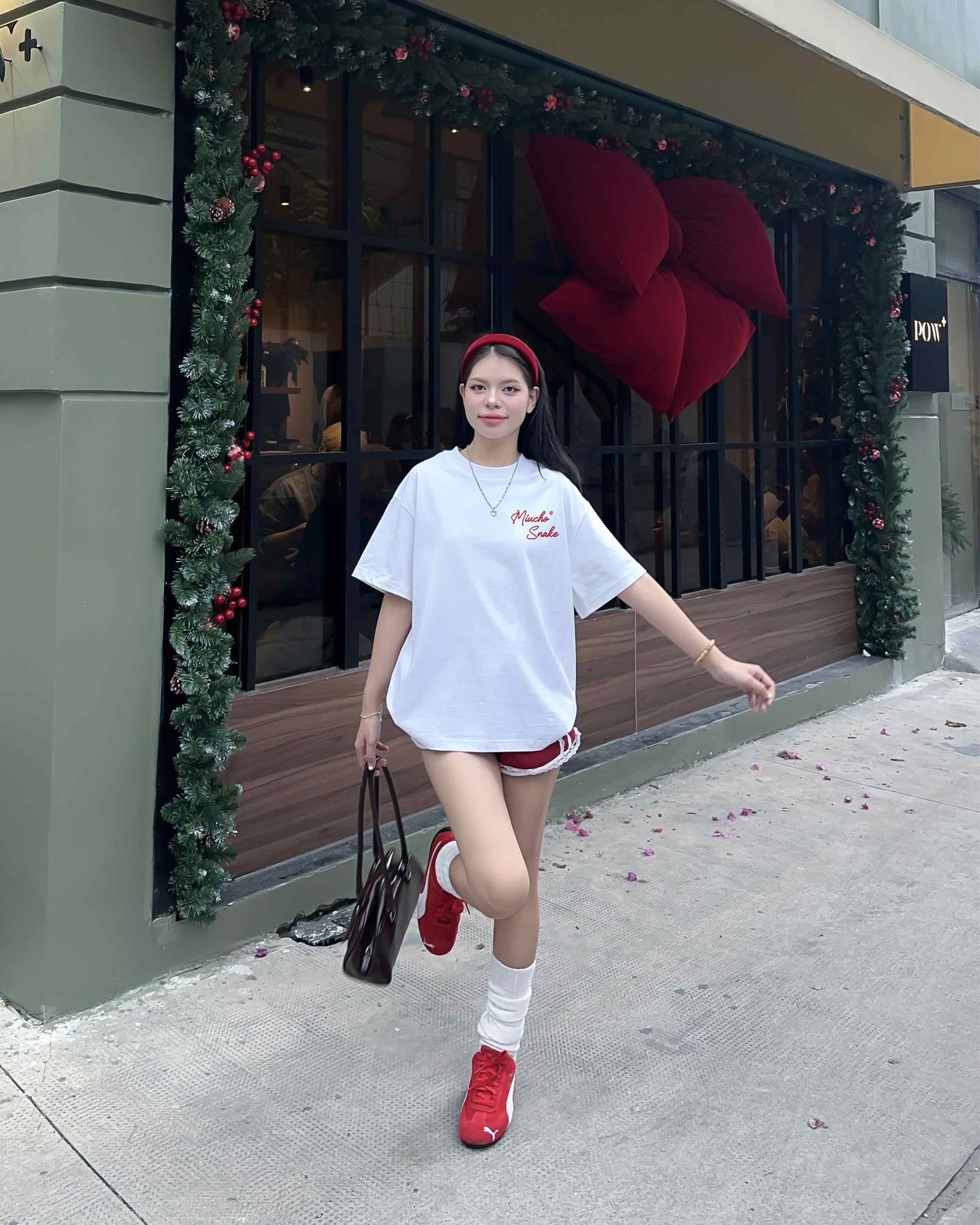 Áo phông tết form boxy local brand cổ tròn chất vải cotton 2c 250gsm 1819 Miucho Club in basic_thumbnail_3