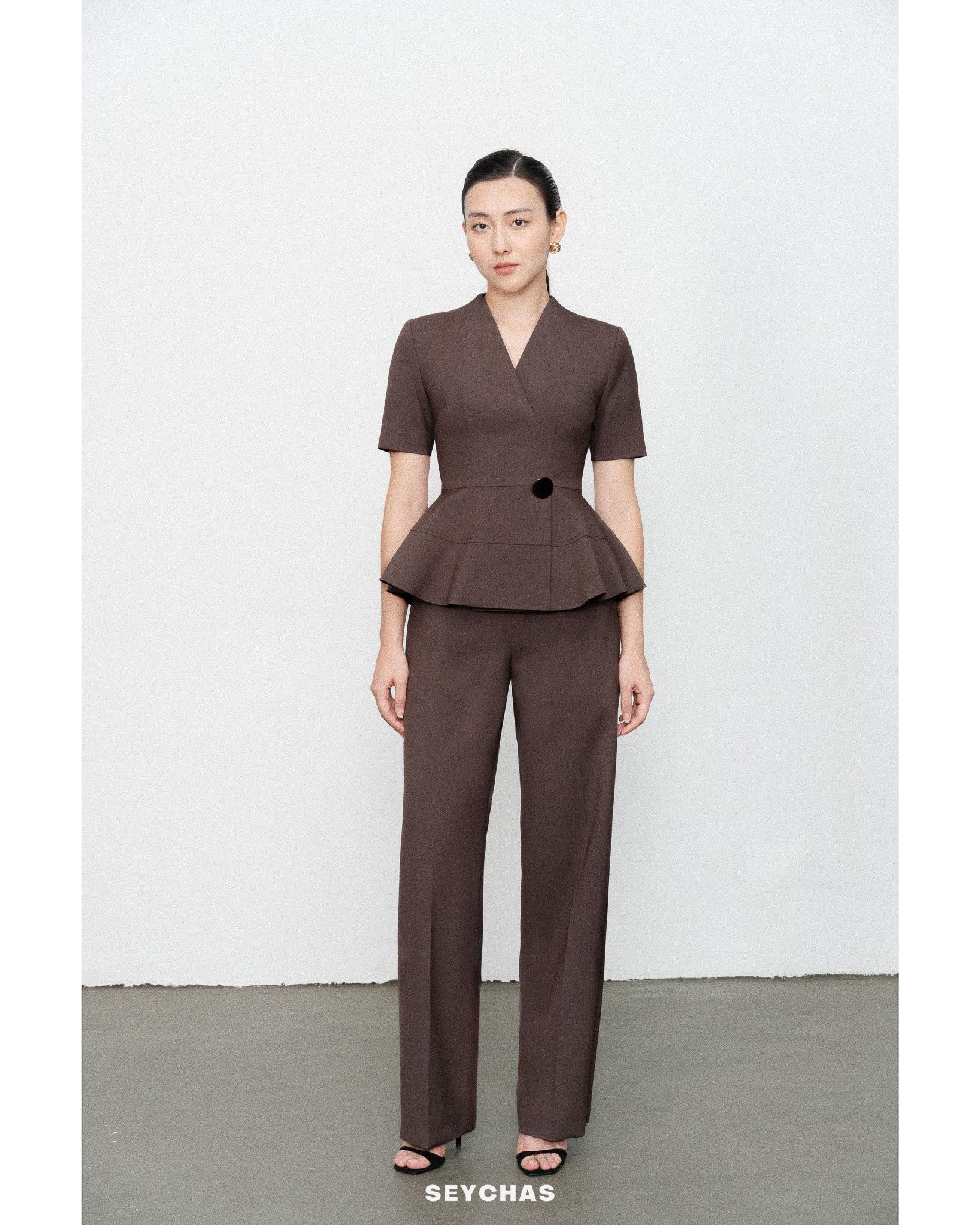 Áo cổ leo peplum tay cộc_thumbnail_1