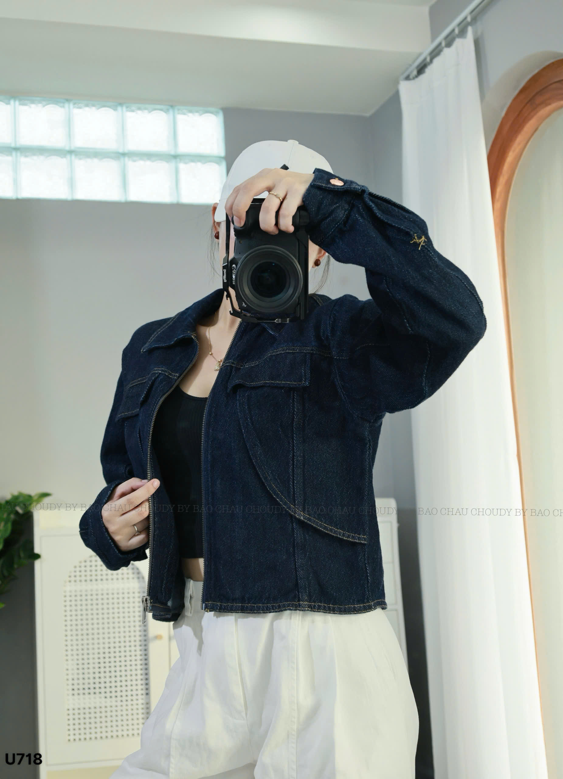 U718_thumbnail_1