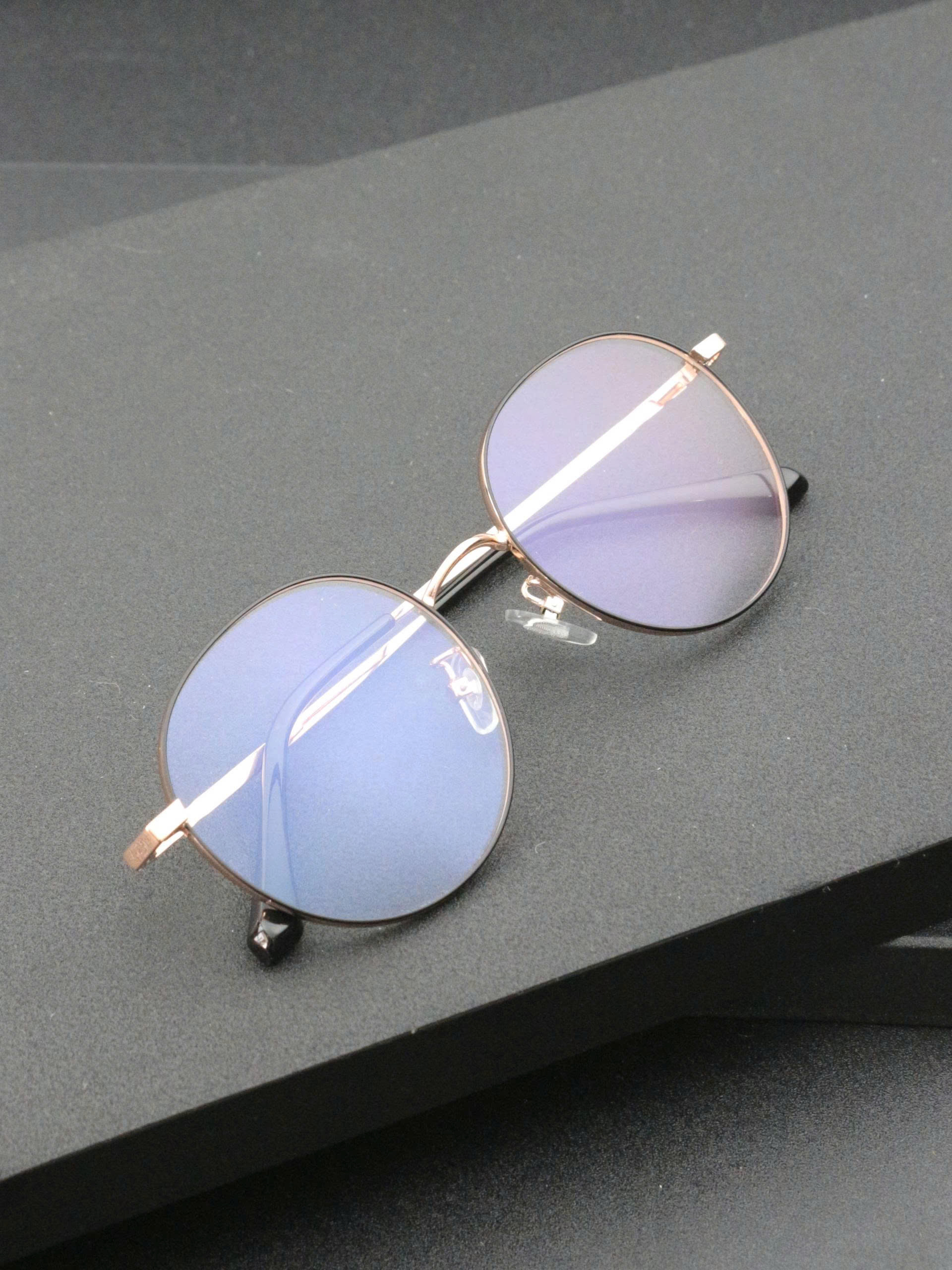 Classic Titanium Eyewear Oval Model_thumbnail_39