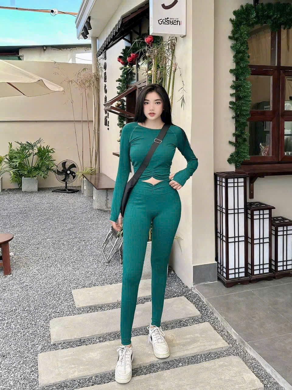 Bộ Đồ Thể Thao Dài Tay Dài Nhún Eo_thumbnail_11