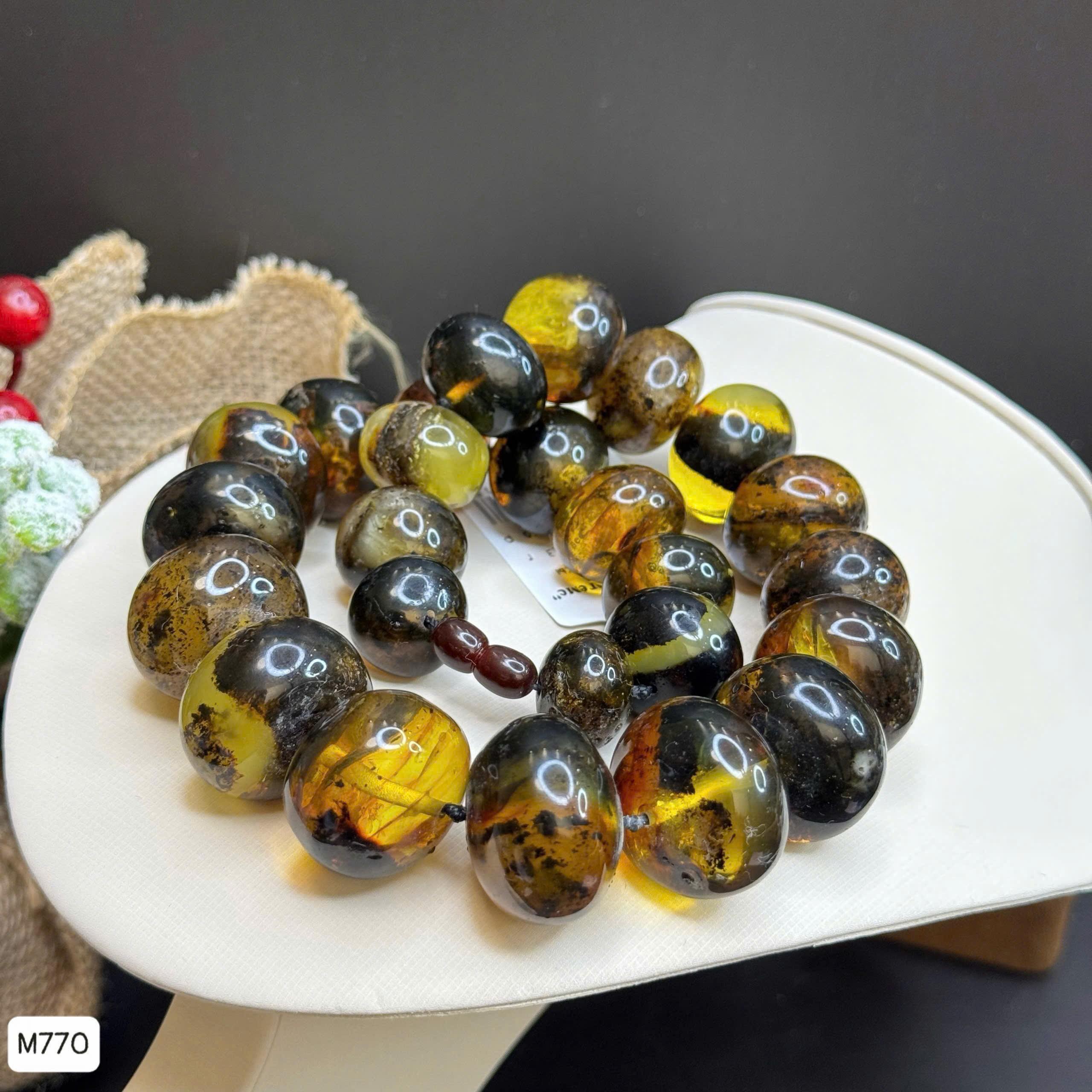 Năng Lượng Hổ Phách Baltic: Đến Từ Đâu Và Ảnh Hưởng Thế Nào?