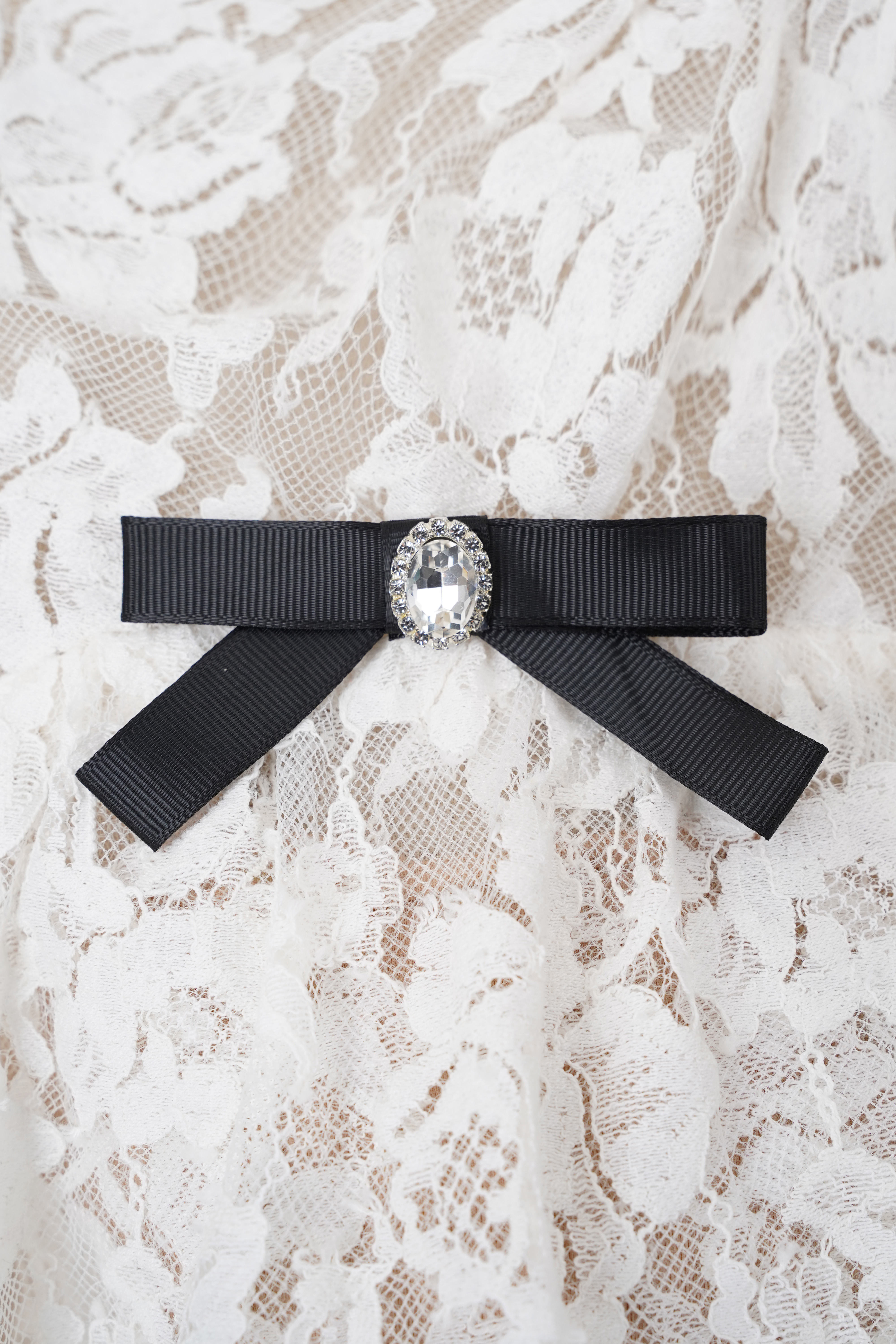 Áo Phối Ren Trùm Vai Tag Nơ_thumbnail_3