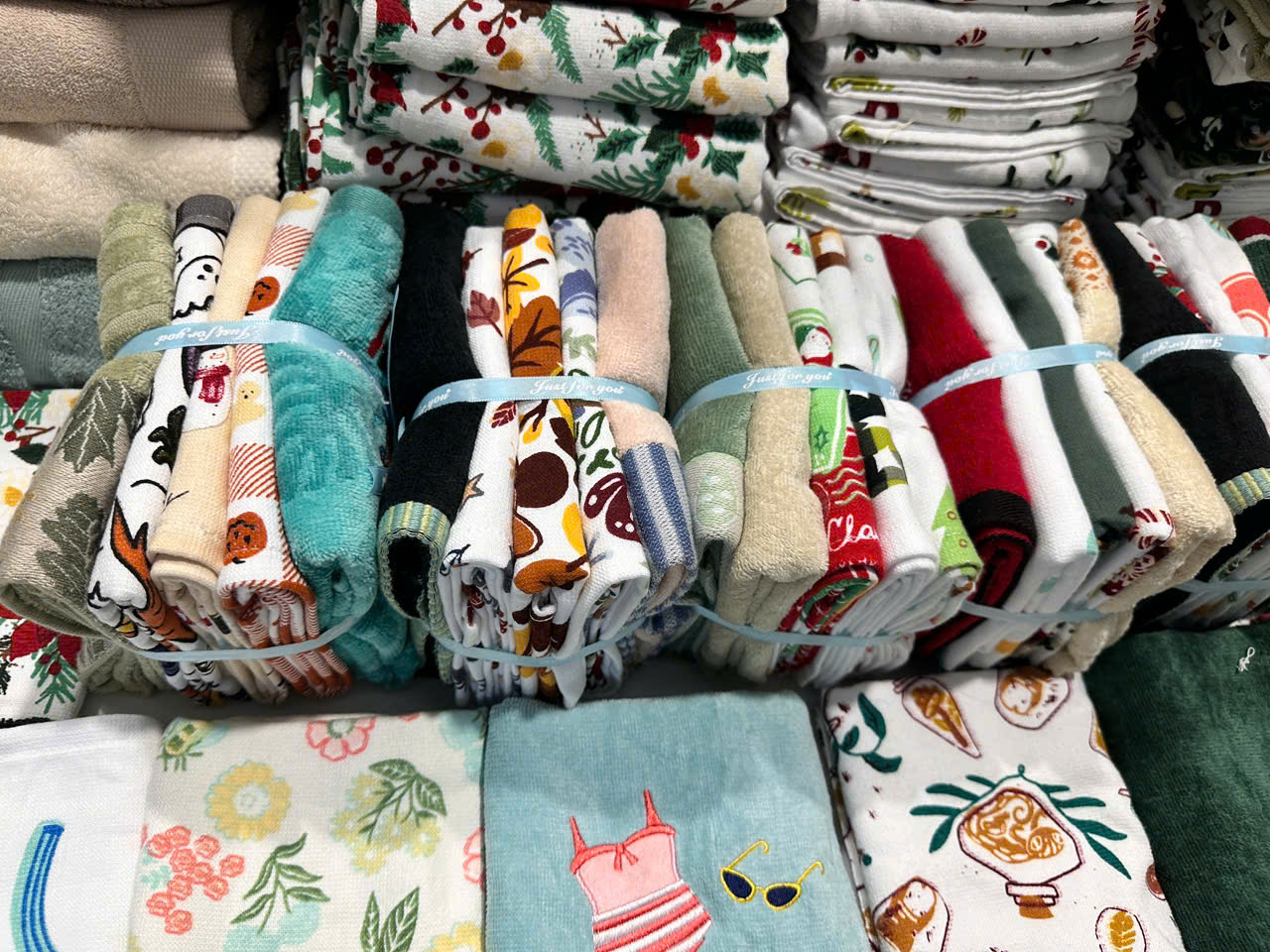 K676 KHAN NOEL 5C_thumbnail_12