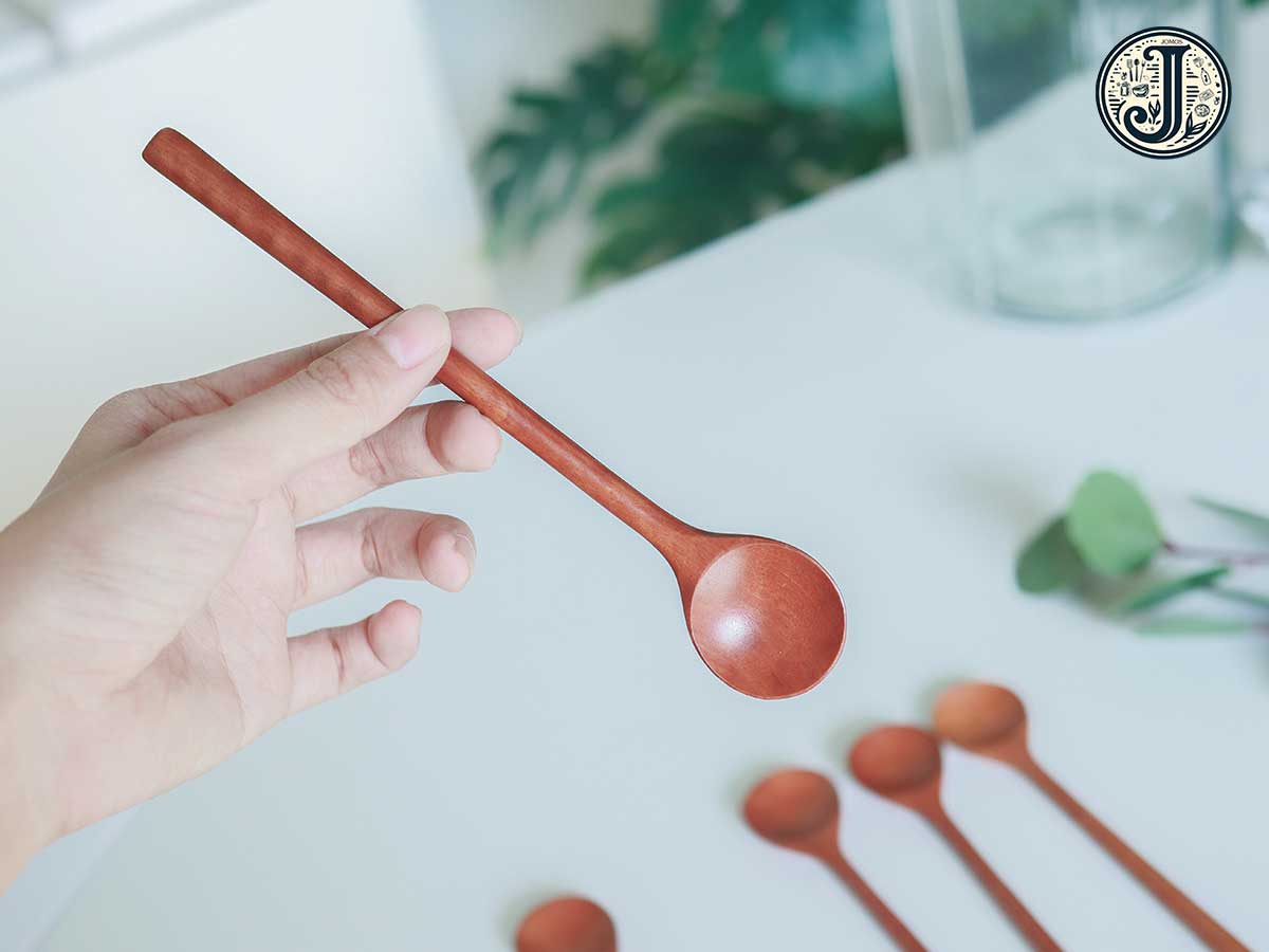 Muỗng gỗ tròn 17cm J000265