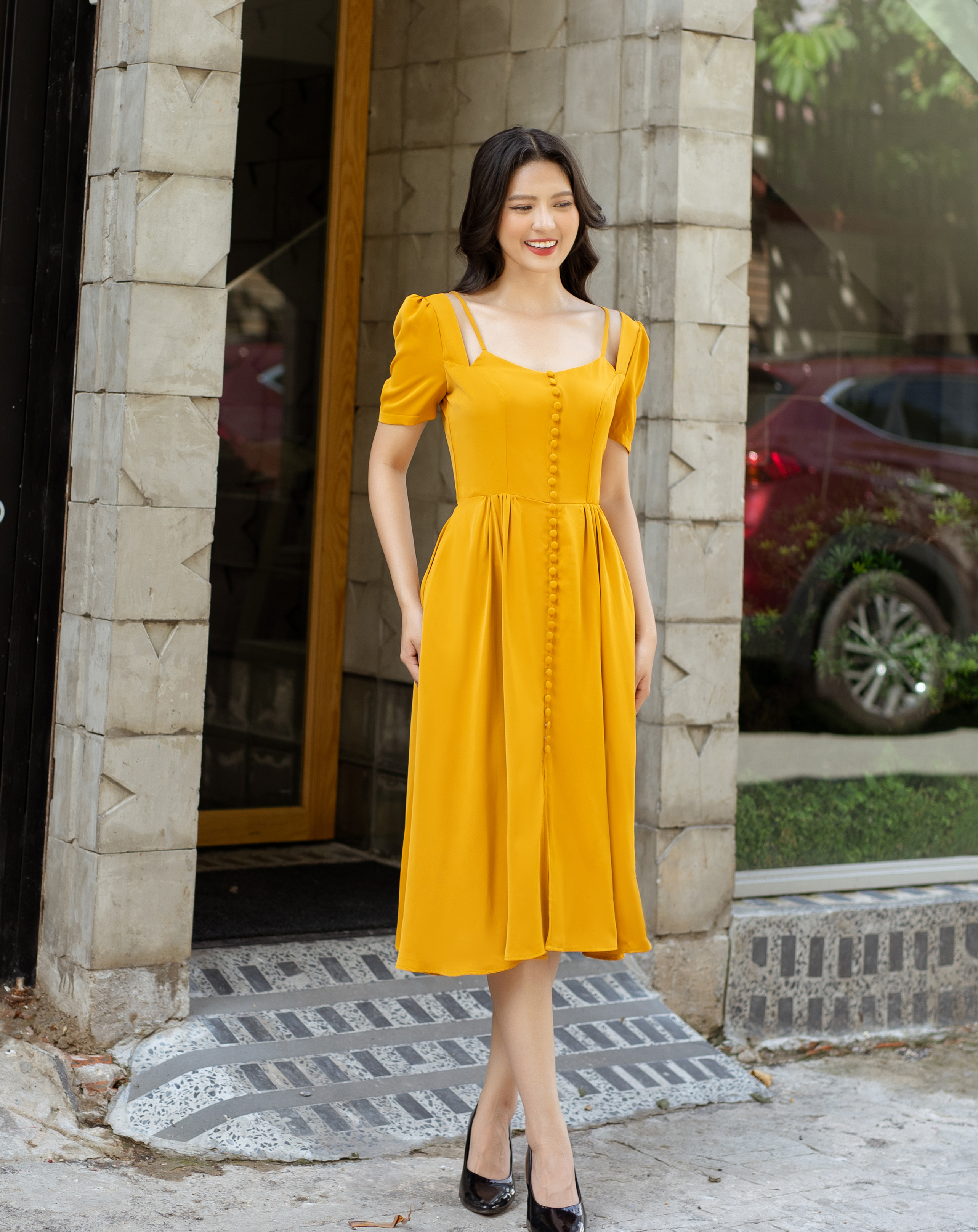 Đầm xòe tiểu thư tay con cut out đính nút_thumbnail_1