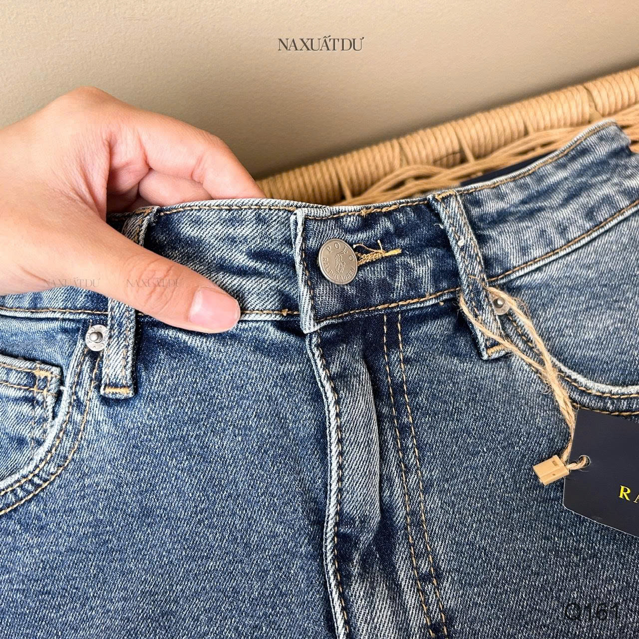 Quần jeans 