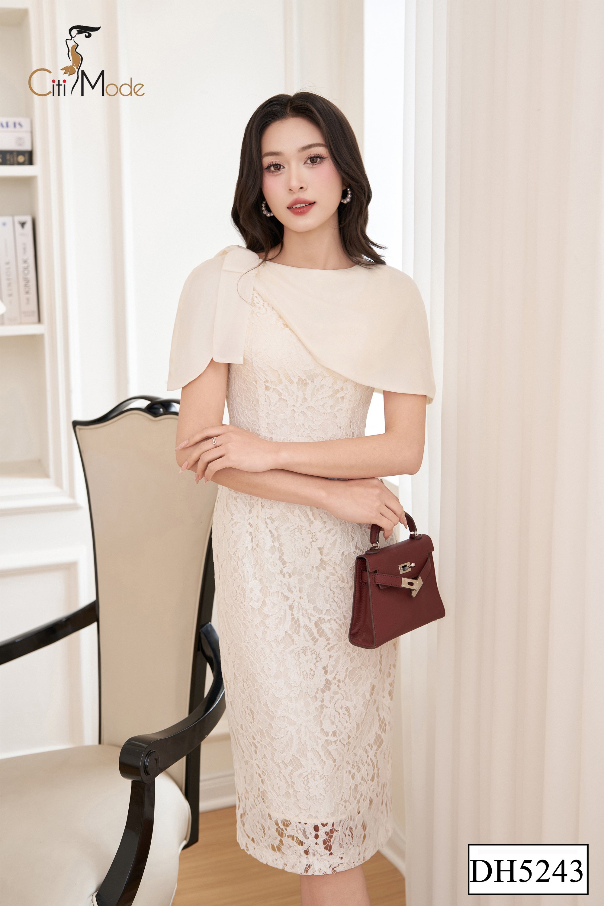 Đầm ôm ren be phối tơ trùm vai_thumbnail_1