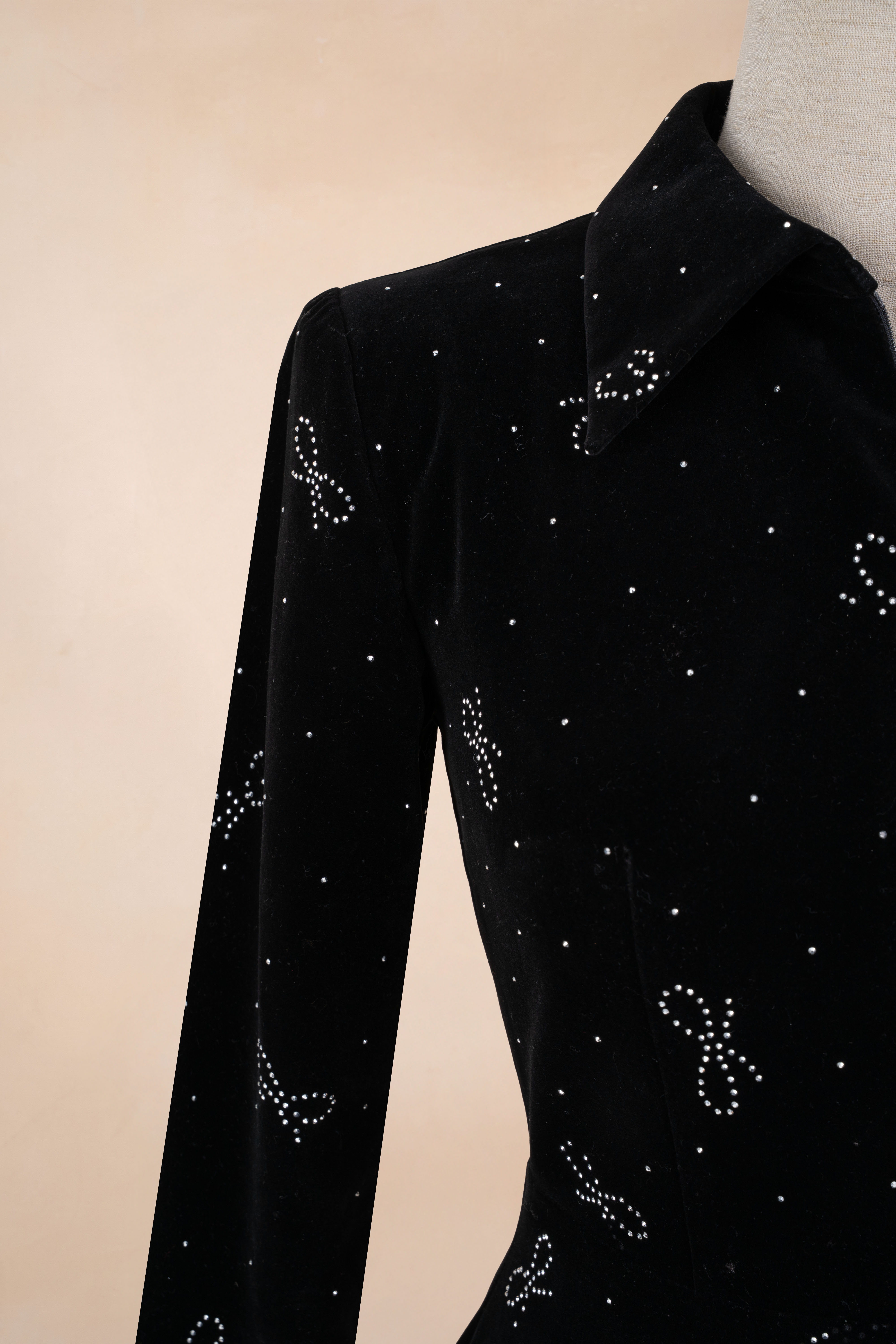 Đầm Chữ A Nhung Tay Dài Bling_thumbnail_3