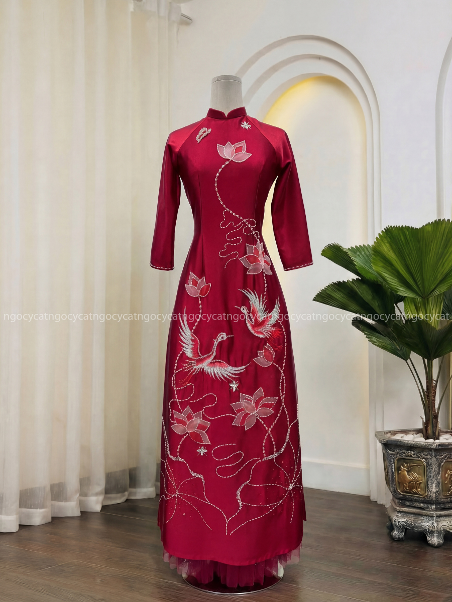 Áo Dài Bà Sui Màu Đỏ Thêu Hạc Đính Hoa Bướm