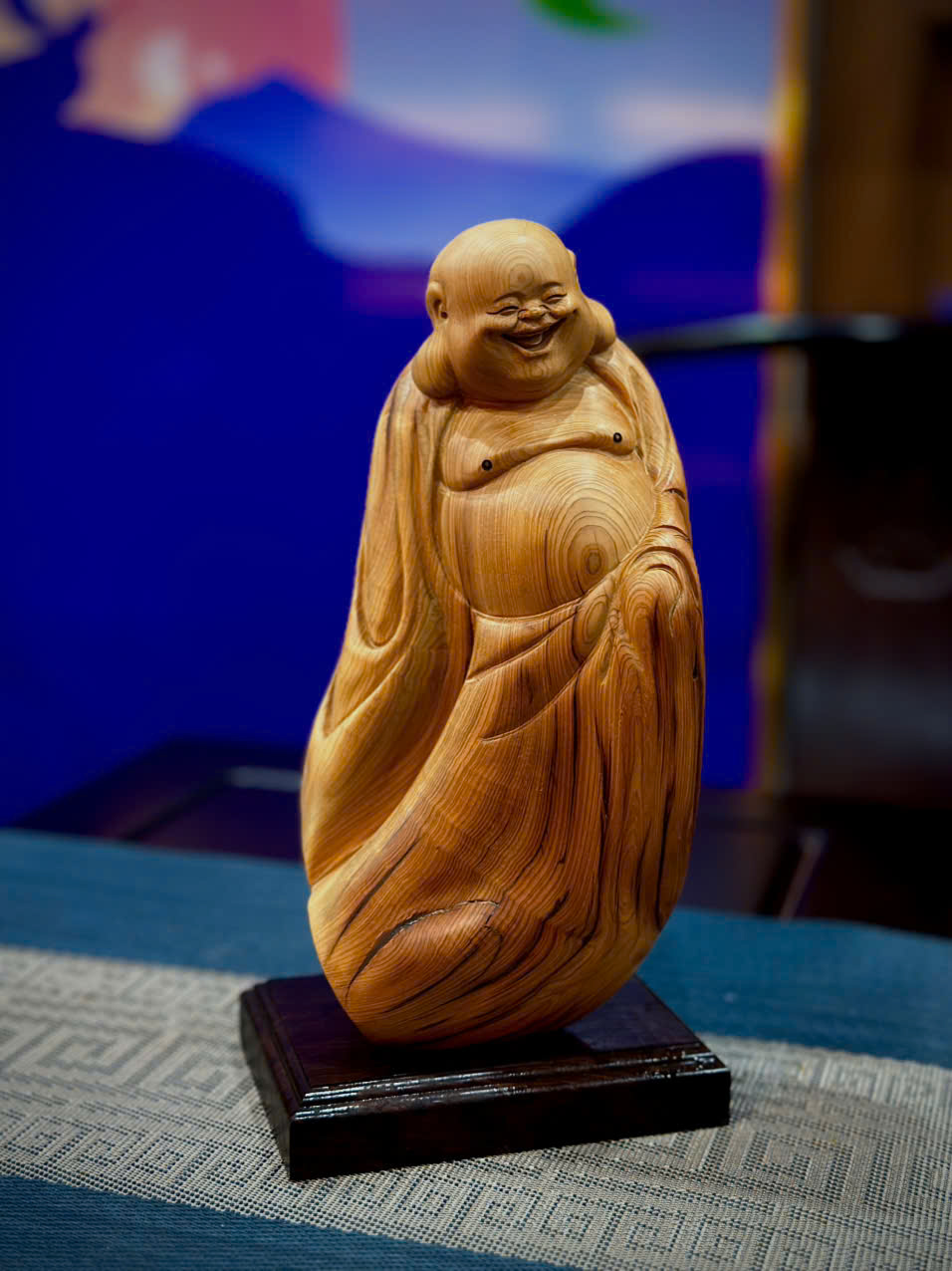 TƯỢNG PHẬT DI LẶC HOAN HỈ GỖ NHAI BÁCH_thumbnail_2