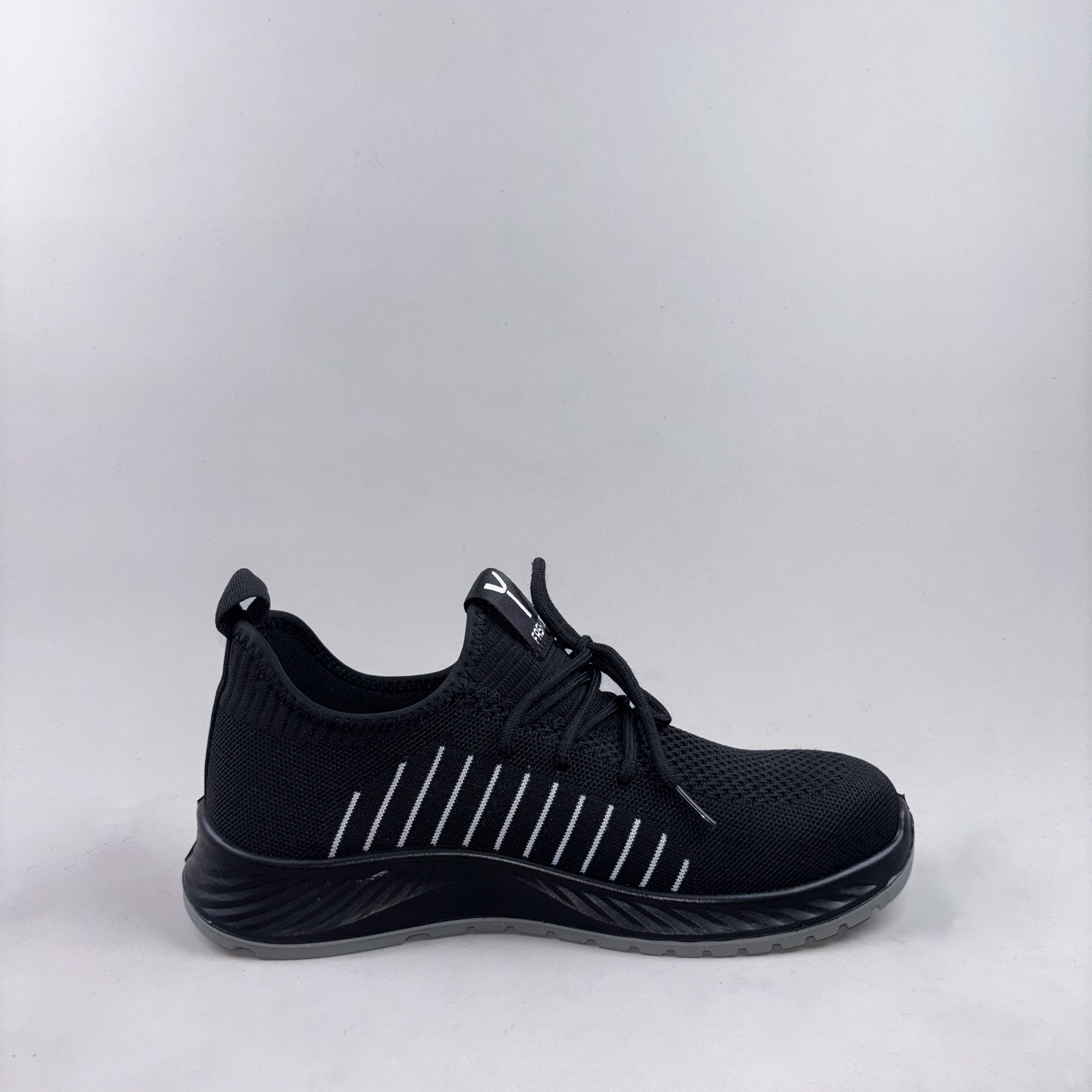 Vector Shield Safety Shoes_thumbnail_2