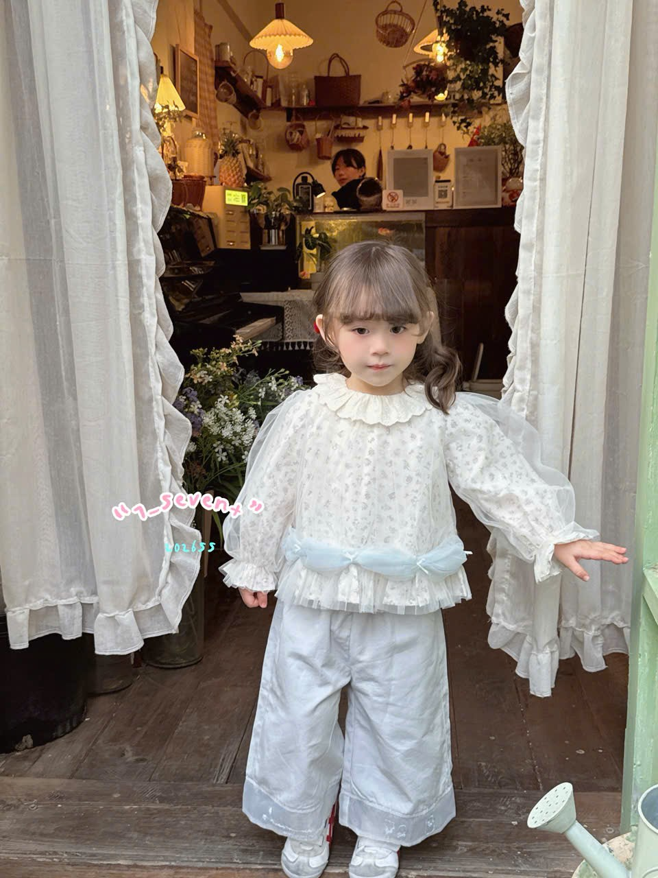 (H63) Quần thô màu xanh gấu thêu hãng Seven