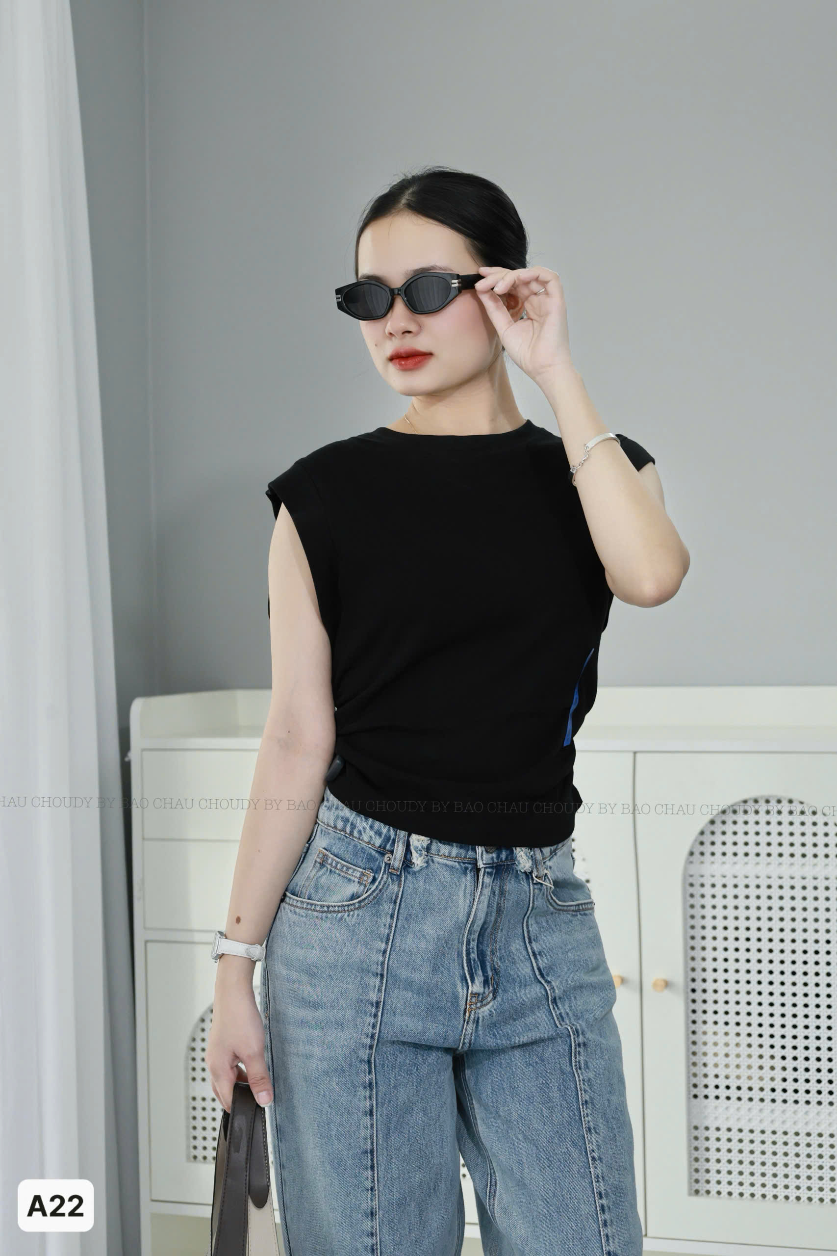 A22 ÁO THUN KIỂU 2 MÀU