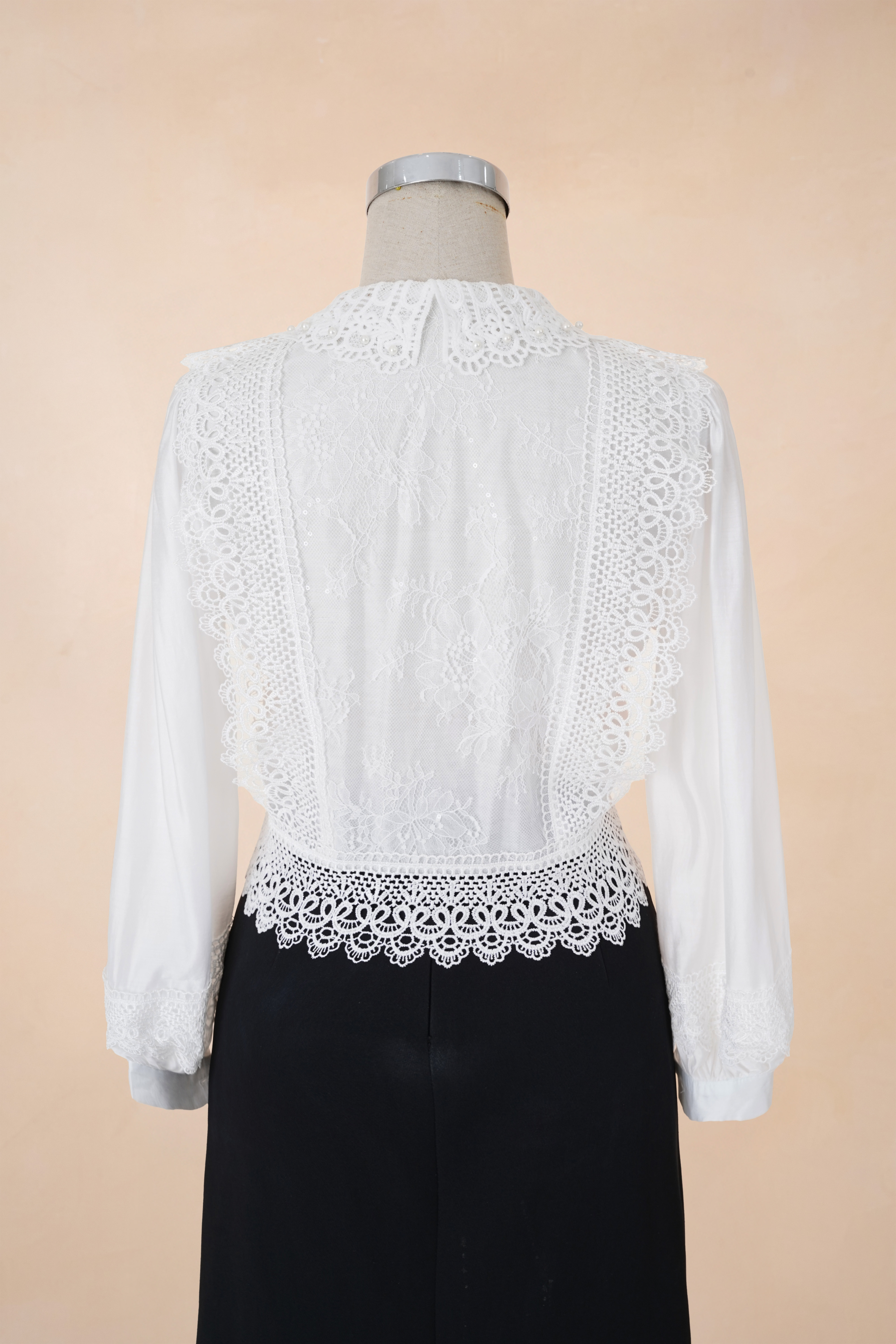 Sơ Mi Phối Ren Cổ Ngọc