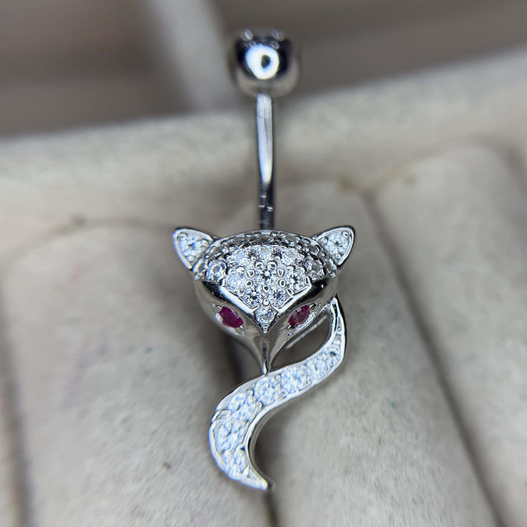 rốn bạc xi bạch kim hồ ly mắt đỏ đính kim cương