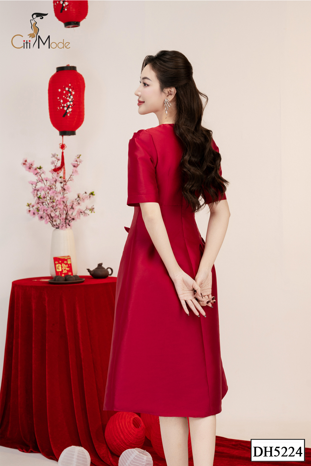 Đầm xoè tafta đỏ phối hoa_thumbnail_1