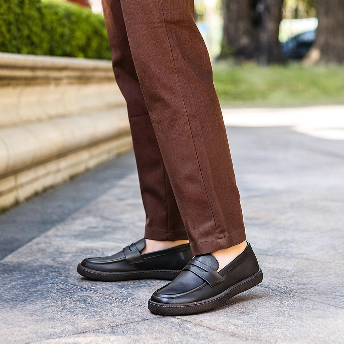 Giày lười nam da bò lớp một, da thật, giày da bóng màu retro, giày lười nam đế mềm, thoáng khí, thấm hút mồ hôi