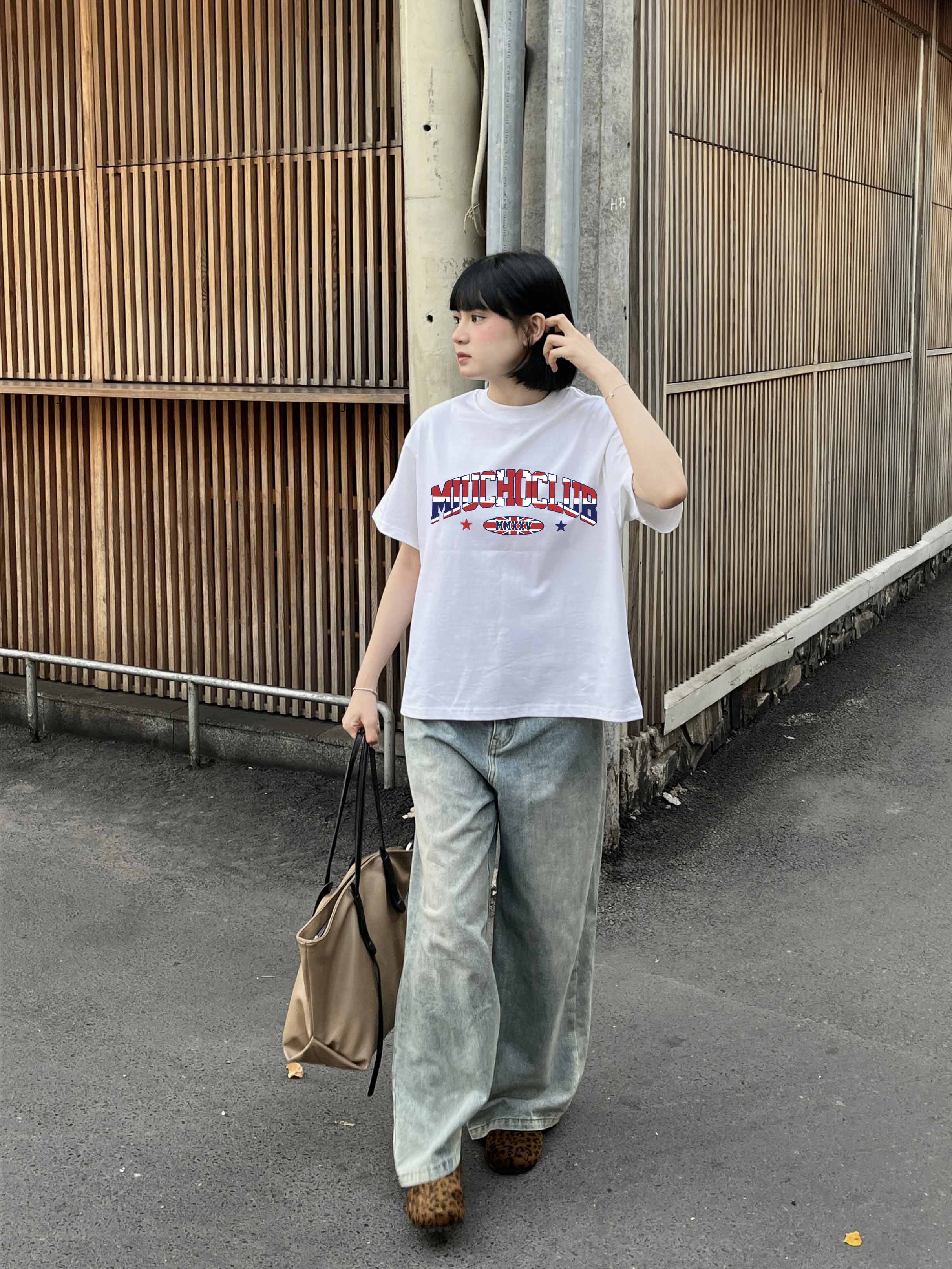 Áo thun boxy local brand AXD2425 Miucho chất vải cotton 2 chiều cao cấp dày dặn in mix_thumbnail_3