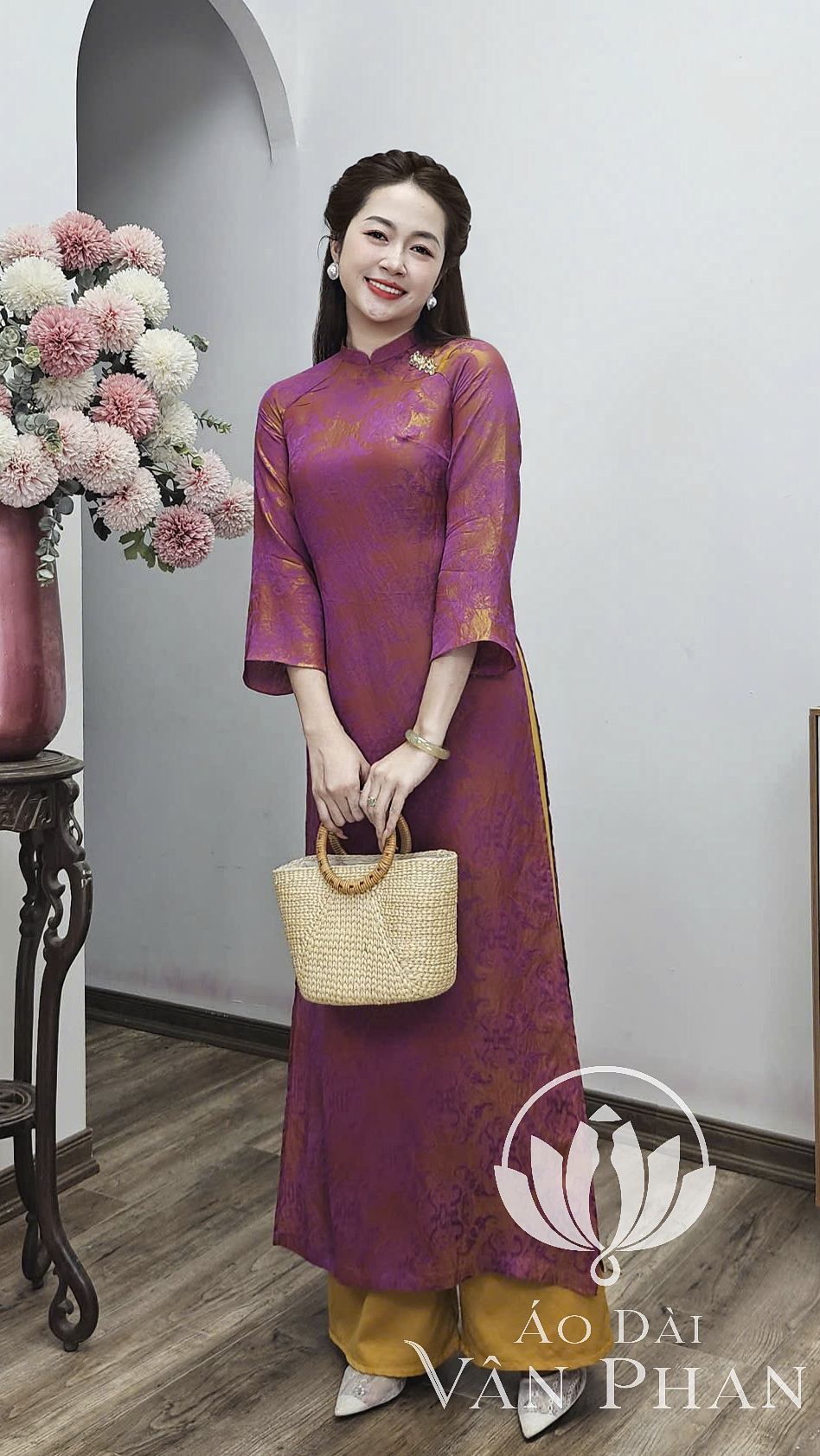 CT356 áo dài cách tân cổ 2p tay loe dài tằm tencel tím  hồng