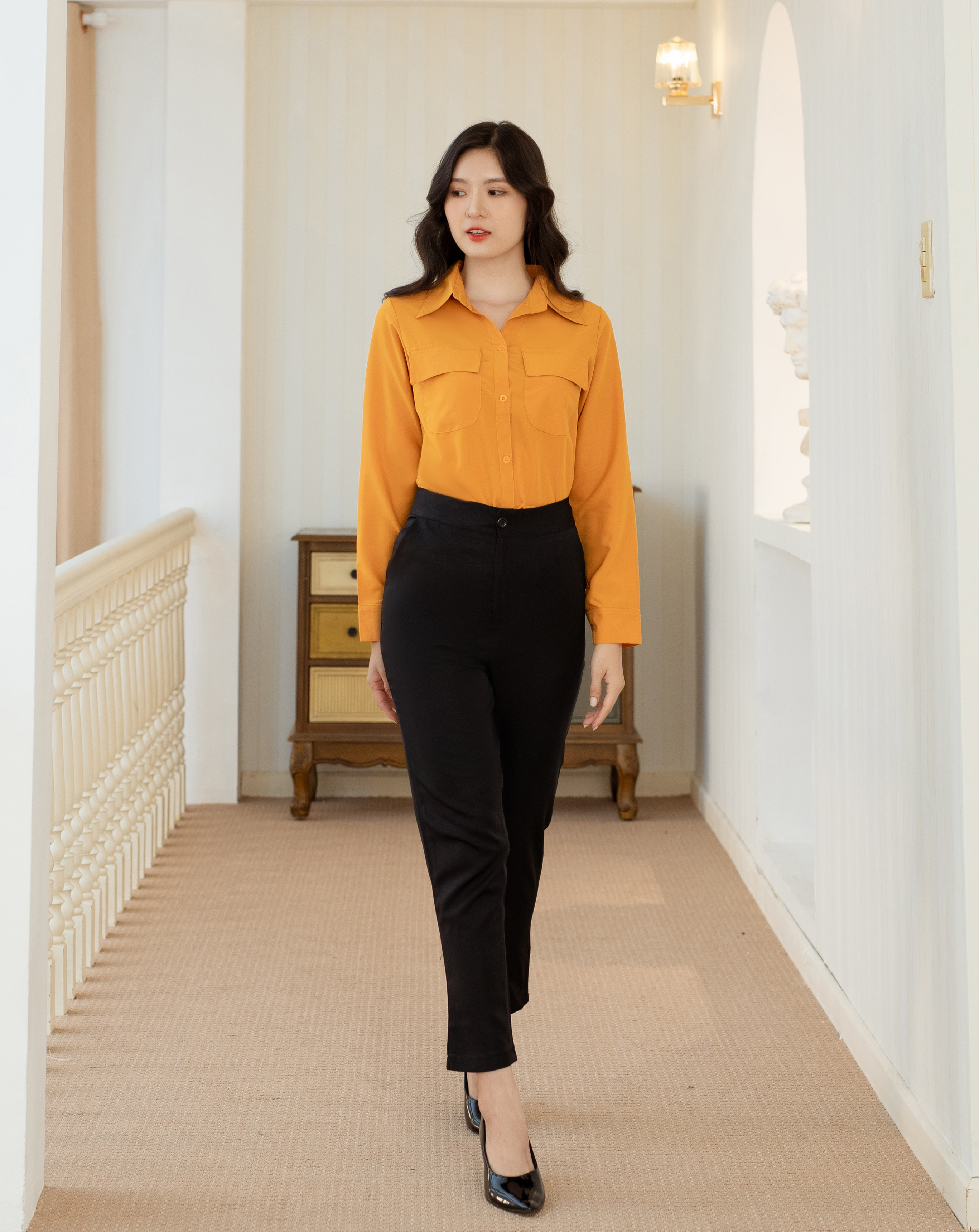 Sơ mi form dài xẻ eo cao xinh xắn_thumbnail_23