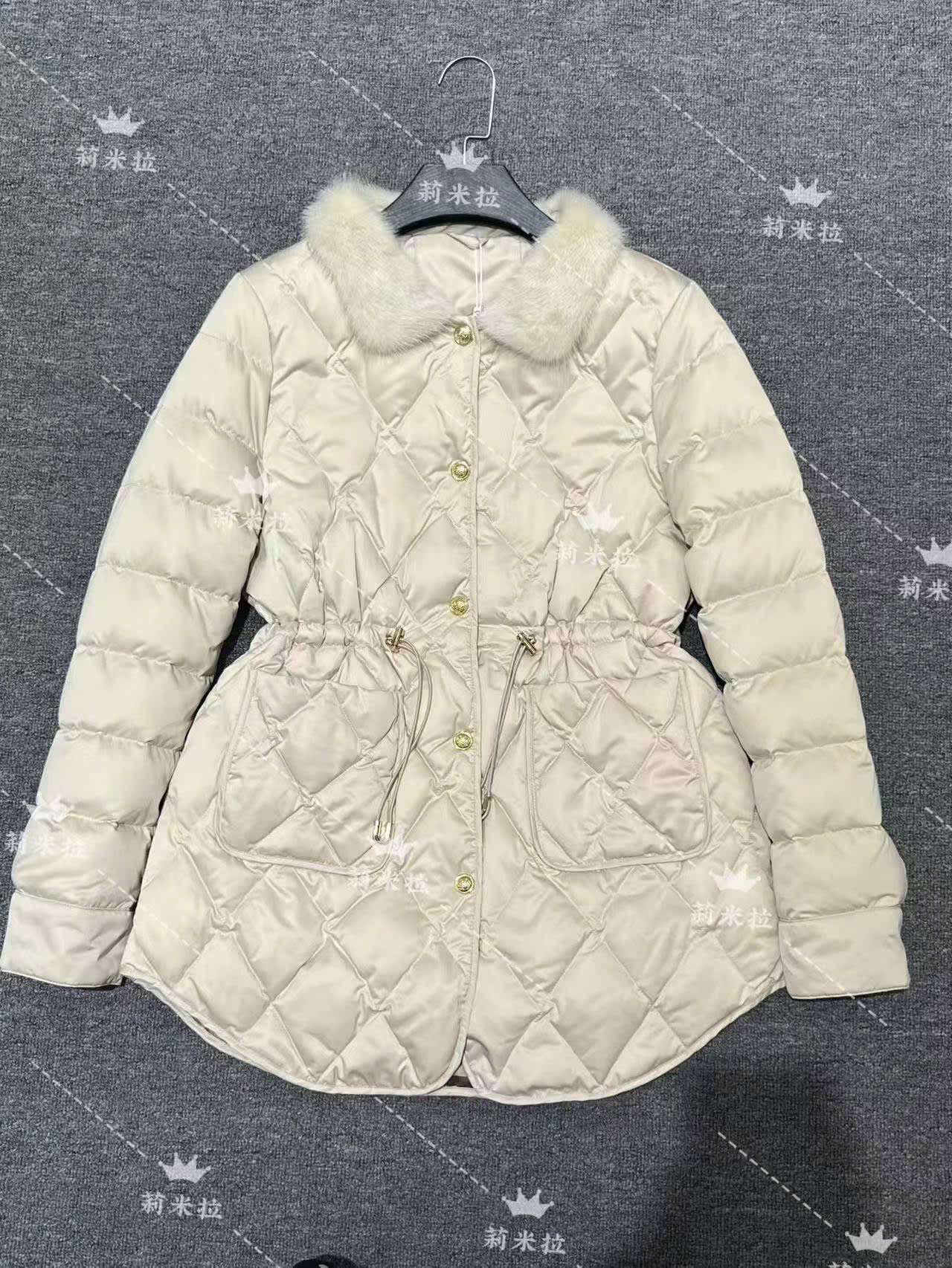 Áo phao trám cổ lông - K14