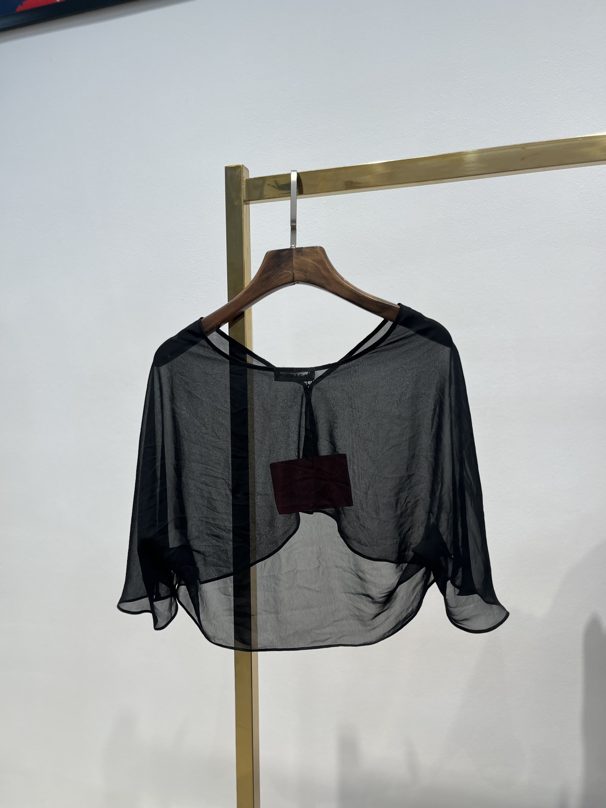 Áo blazer đen lửng_thumbnail_0