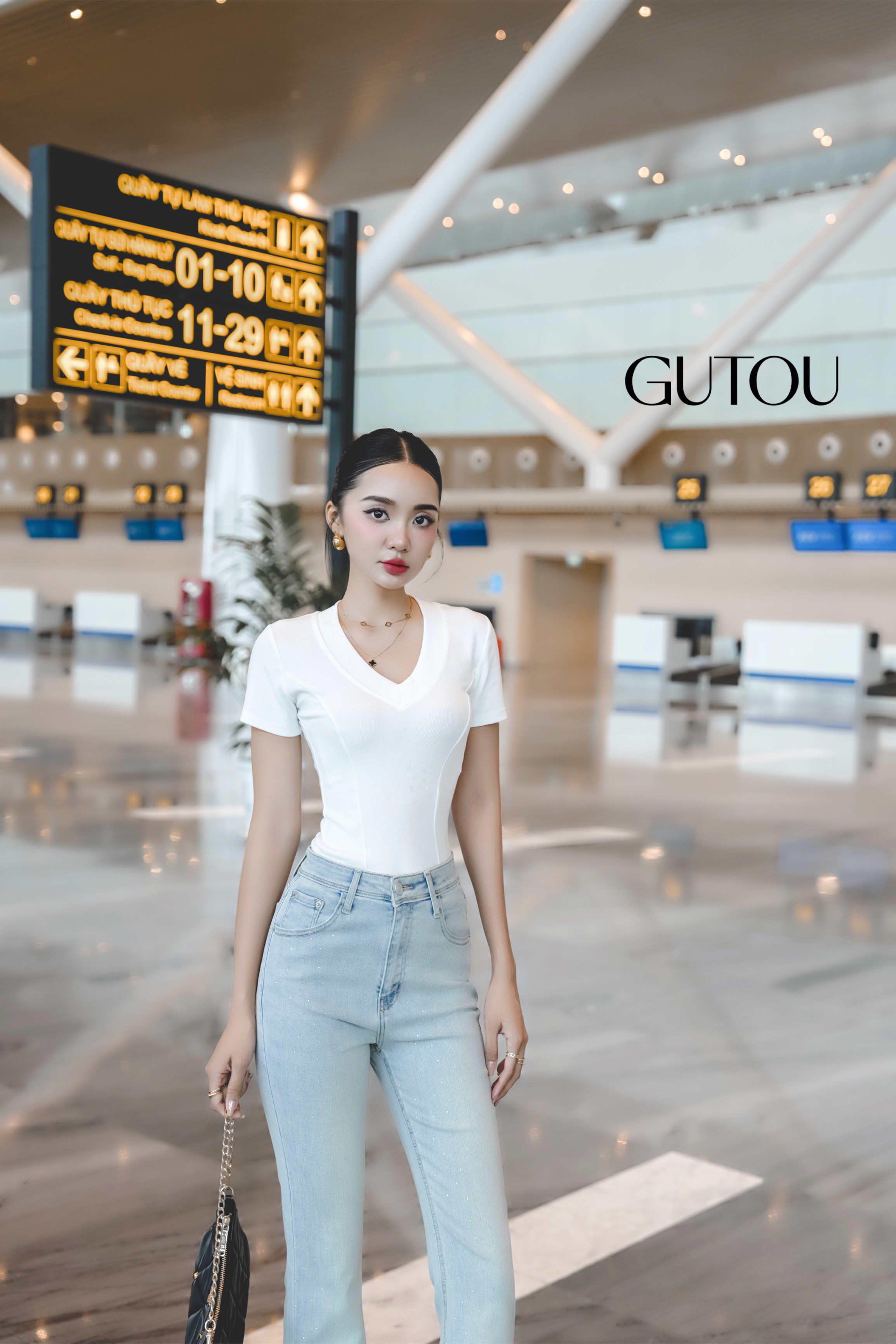 [GUTOU] Quần Jean Bass Đính Đá Crystal_thumbnail_4