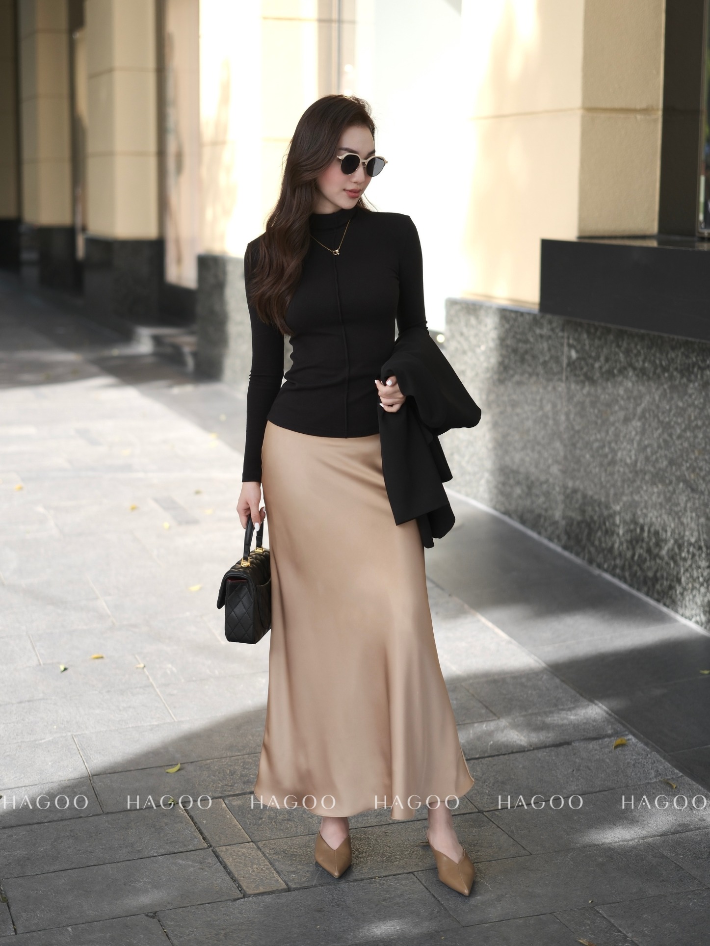 Áo thun cổ lọ bấu gân HAGOO