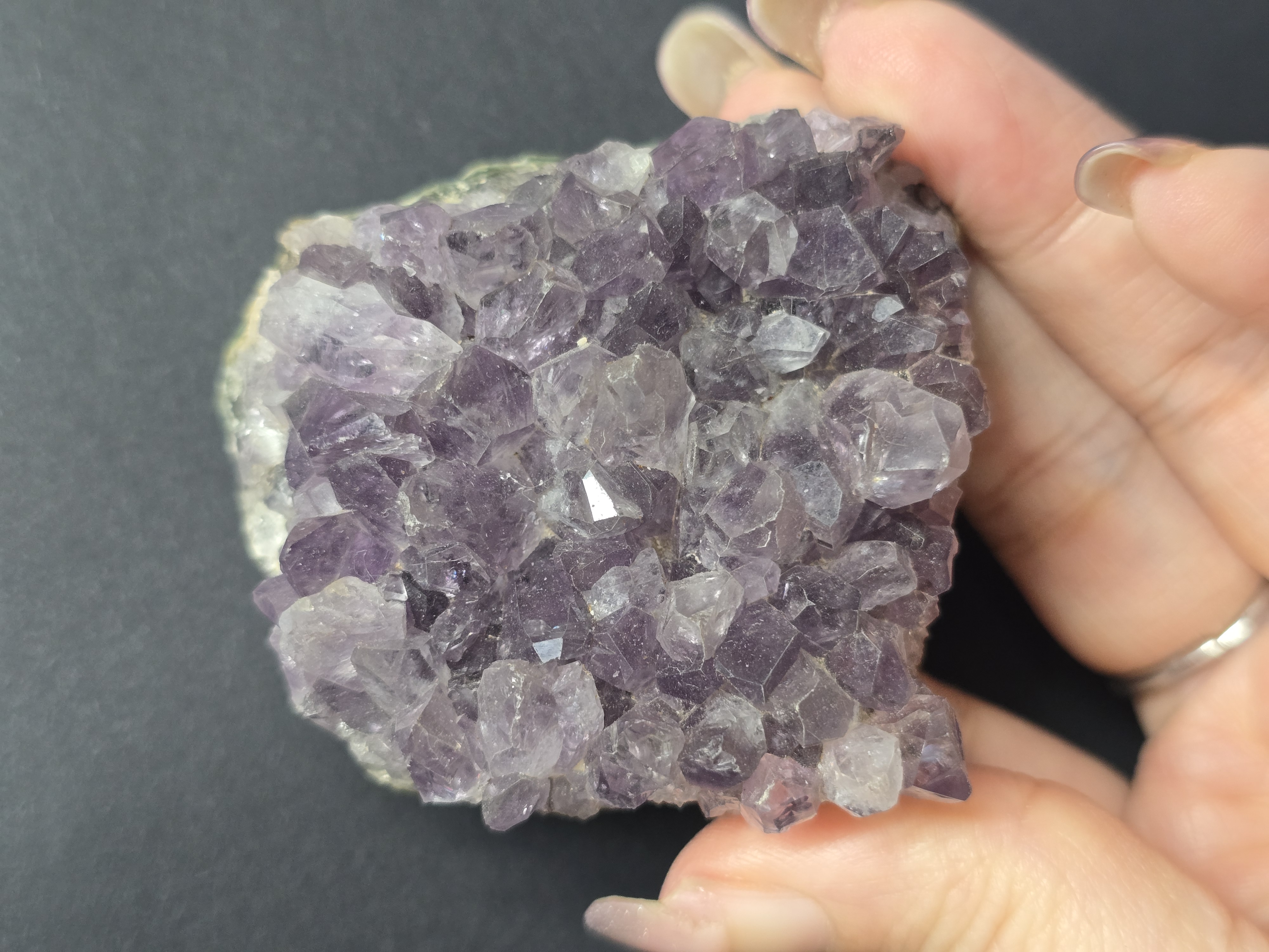 Vỉa Thạch Anh Tím Tinh Thể Tự Nhiên - Brazil