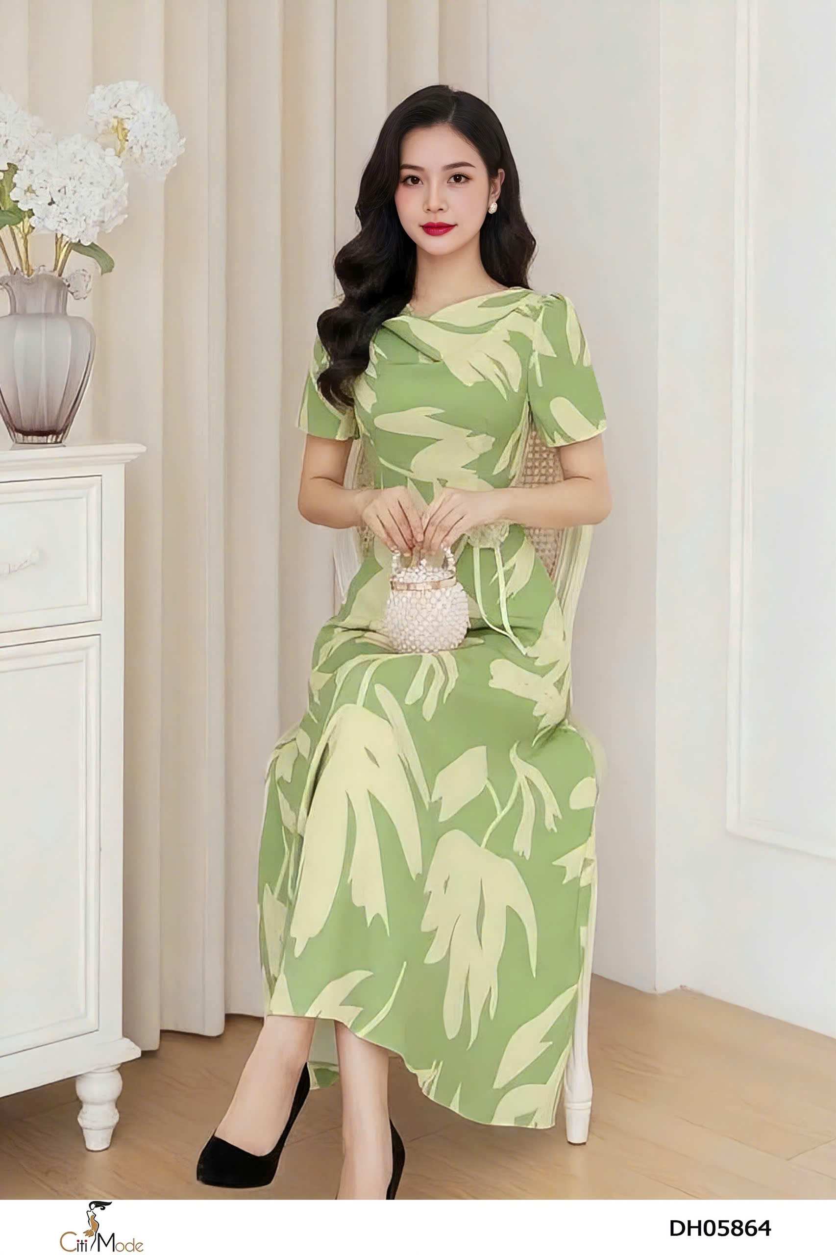 Đầm xòe hoa nổi xanh 3D tay cộc, cổ cách điệu đai eo hoa