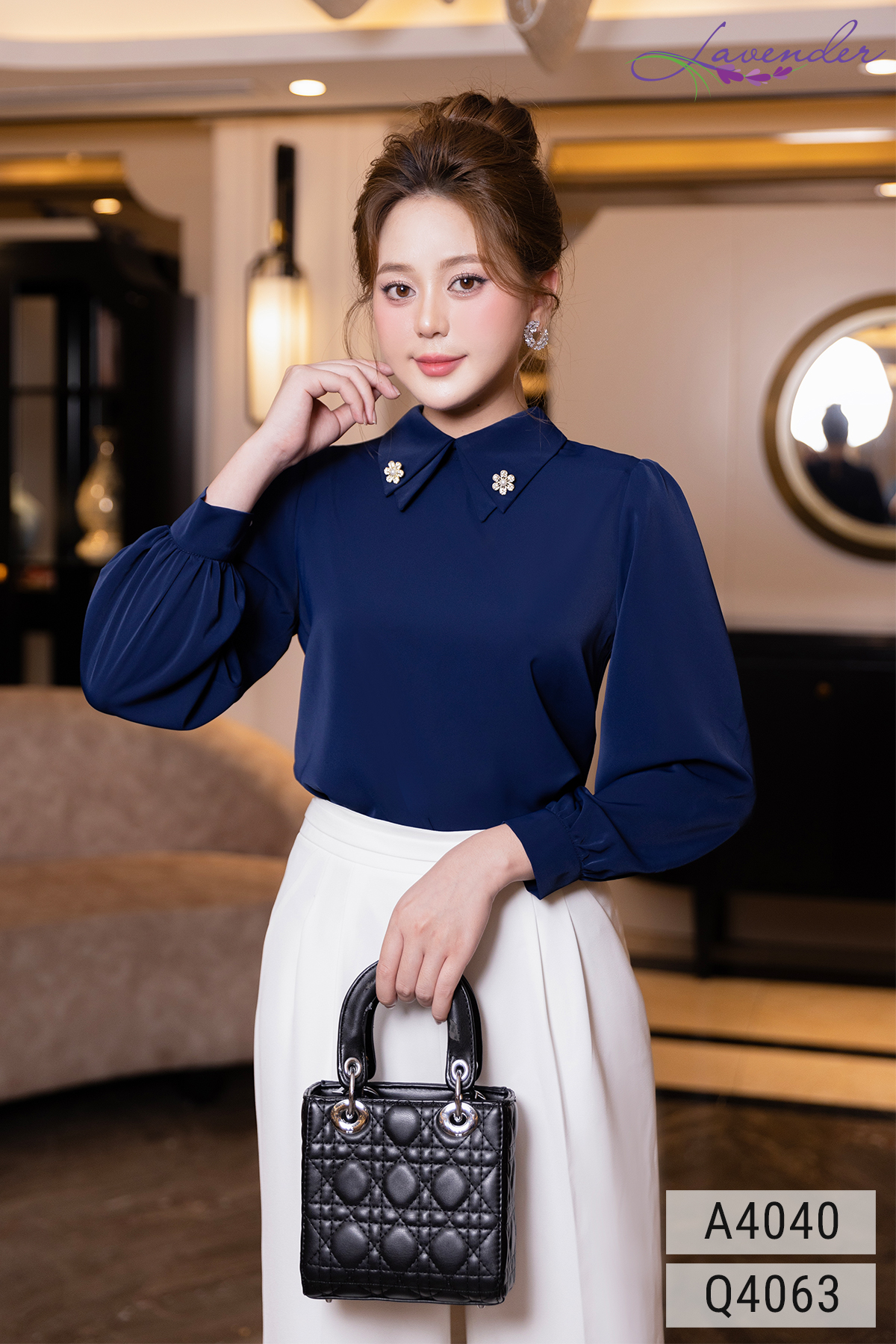 Áo sơ mi tím than cổ sen nhọn đính hoa A4040