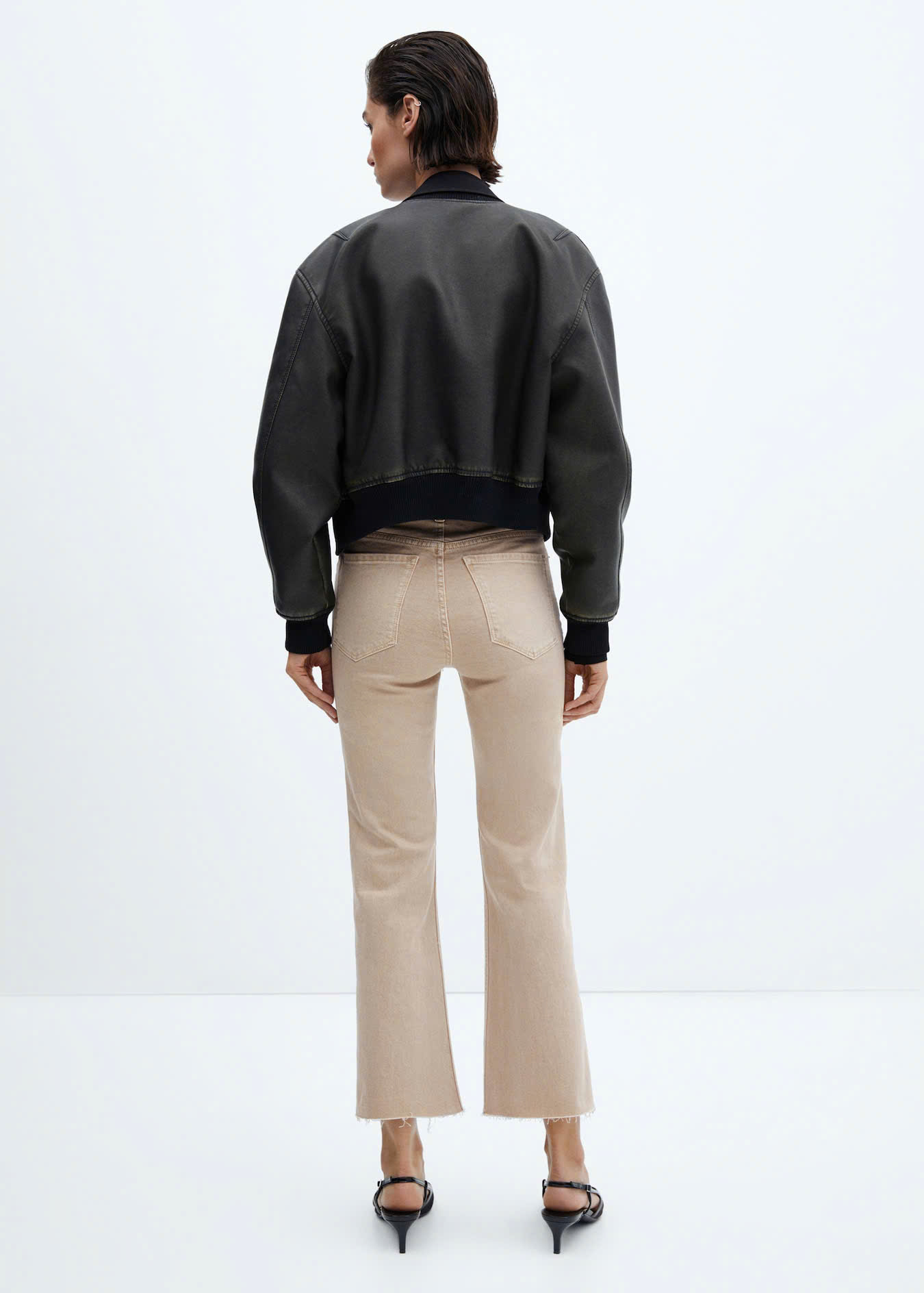 QJ137- JEANS ỐNG LOE- KEM_thumbnail_1